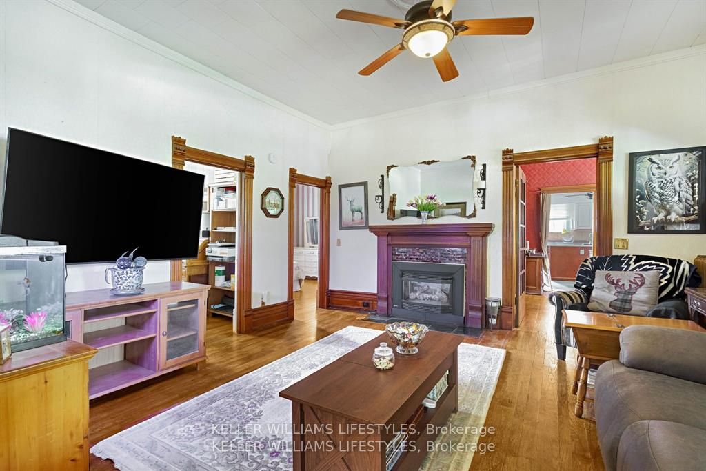 93 Sarah Street Property Photo 9