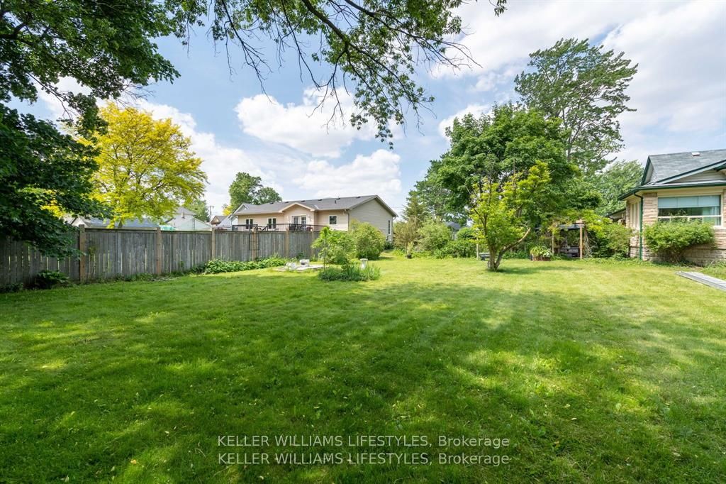 93 Sarah Street Property Photo 37