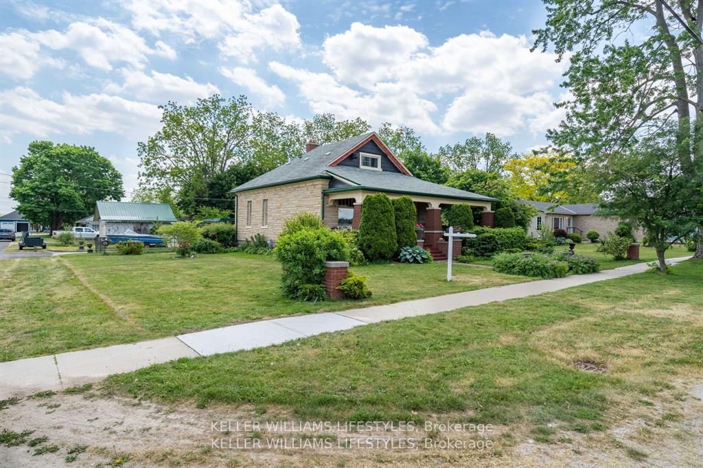 93 Sarah Street Property Photo 40