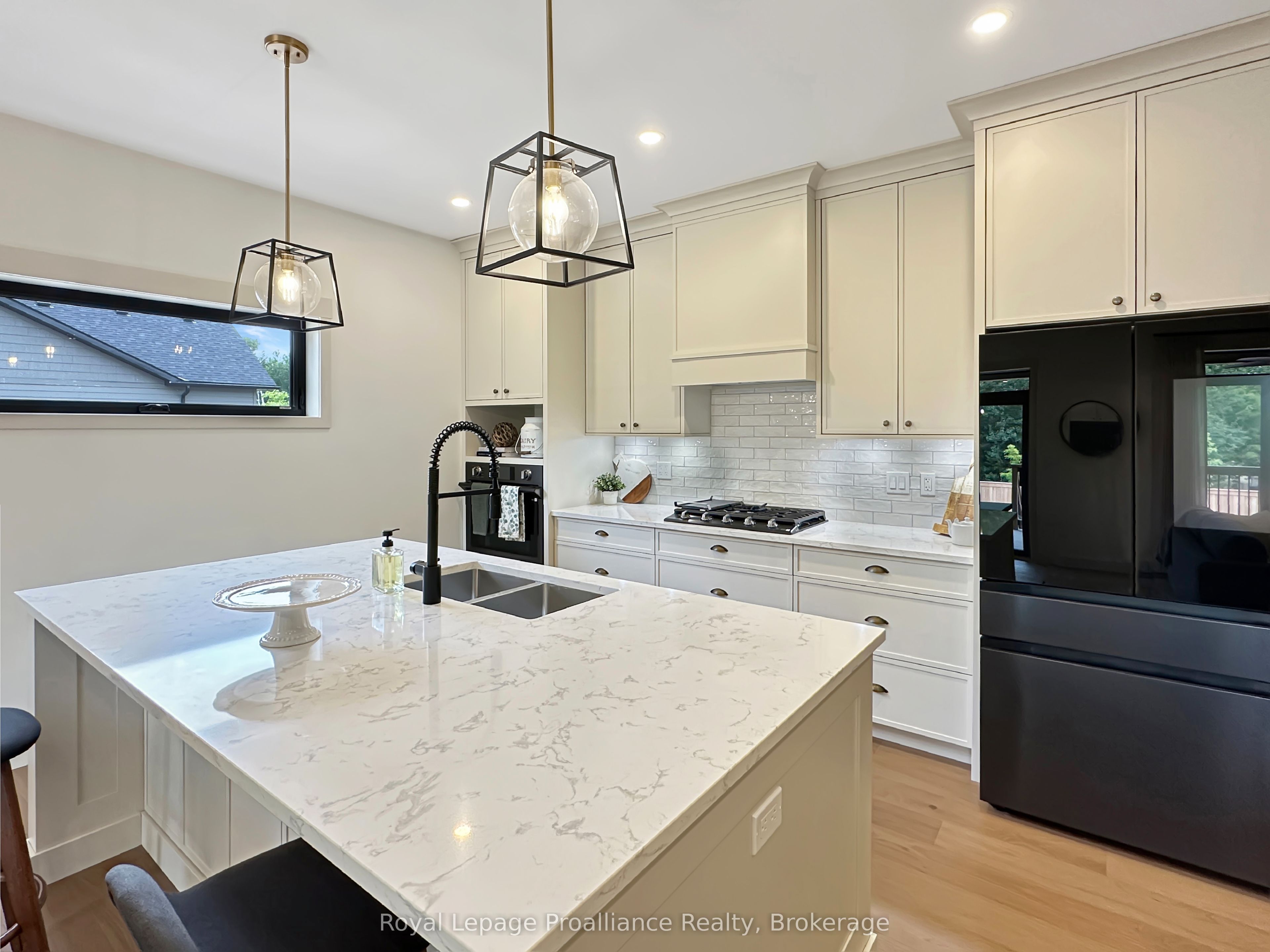 37 Deerview Drive Property Photo 14