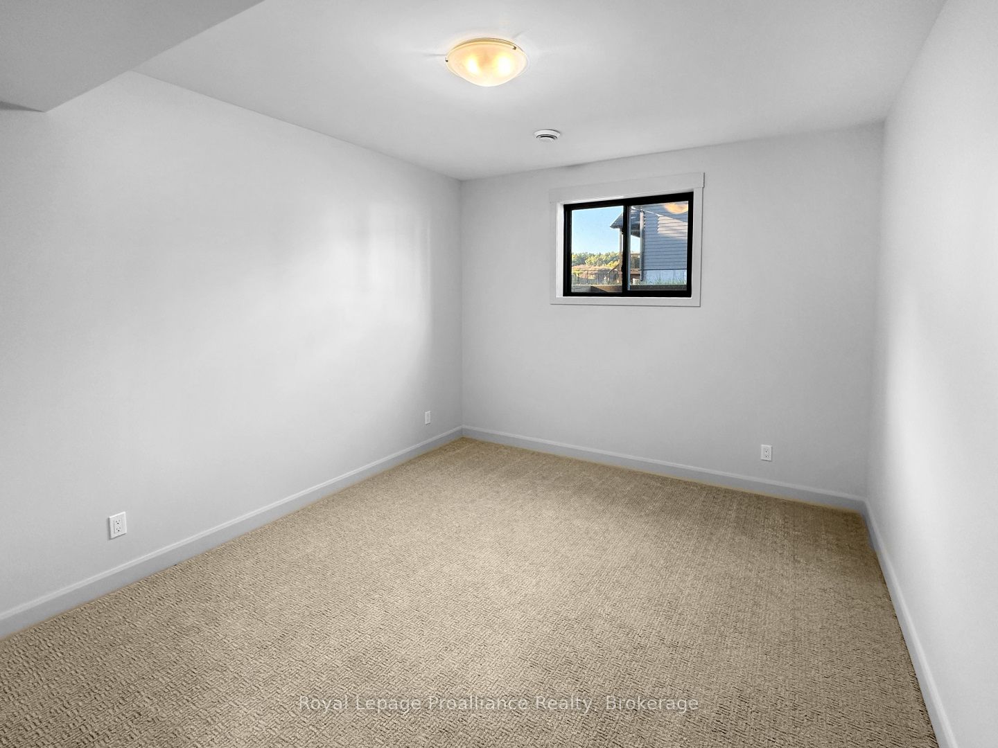 37 Deerview Drive Property Photo 37