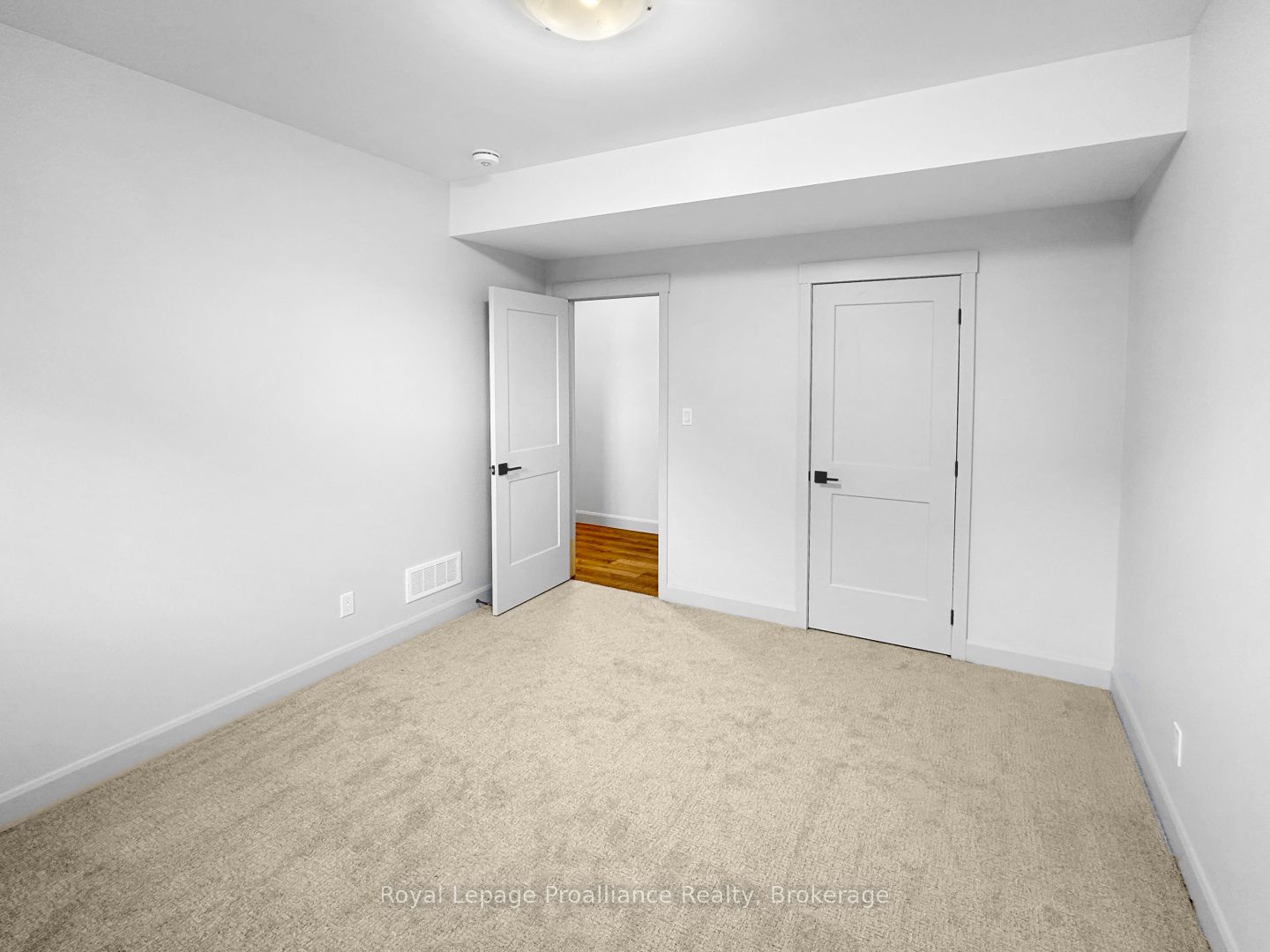 37 Deerview Drive Property Photo 38