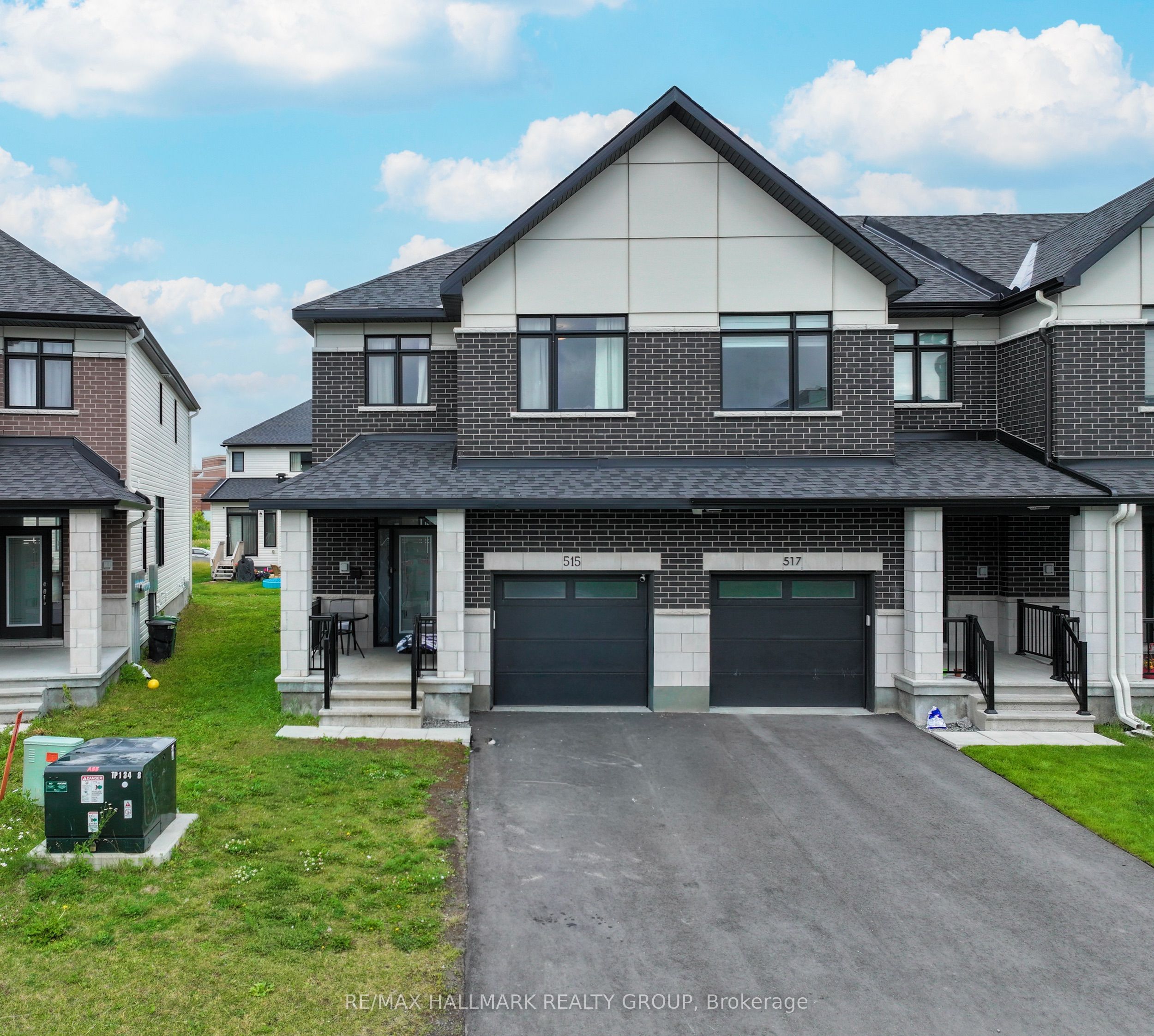 515 Corretto Place E Property Photo 2