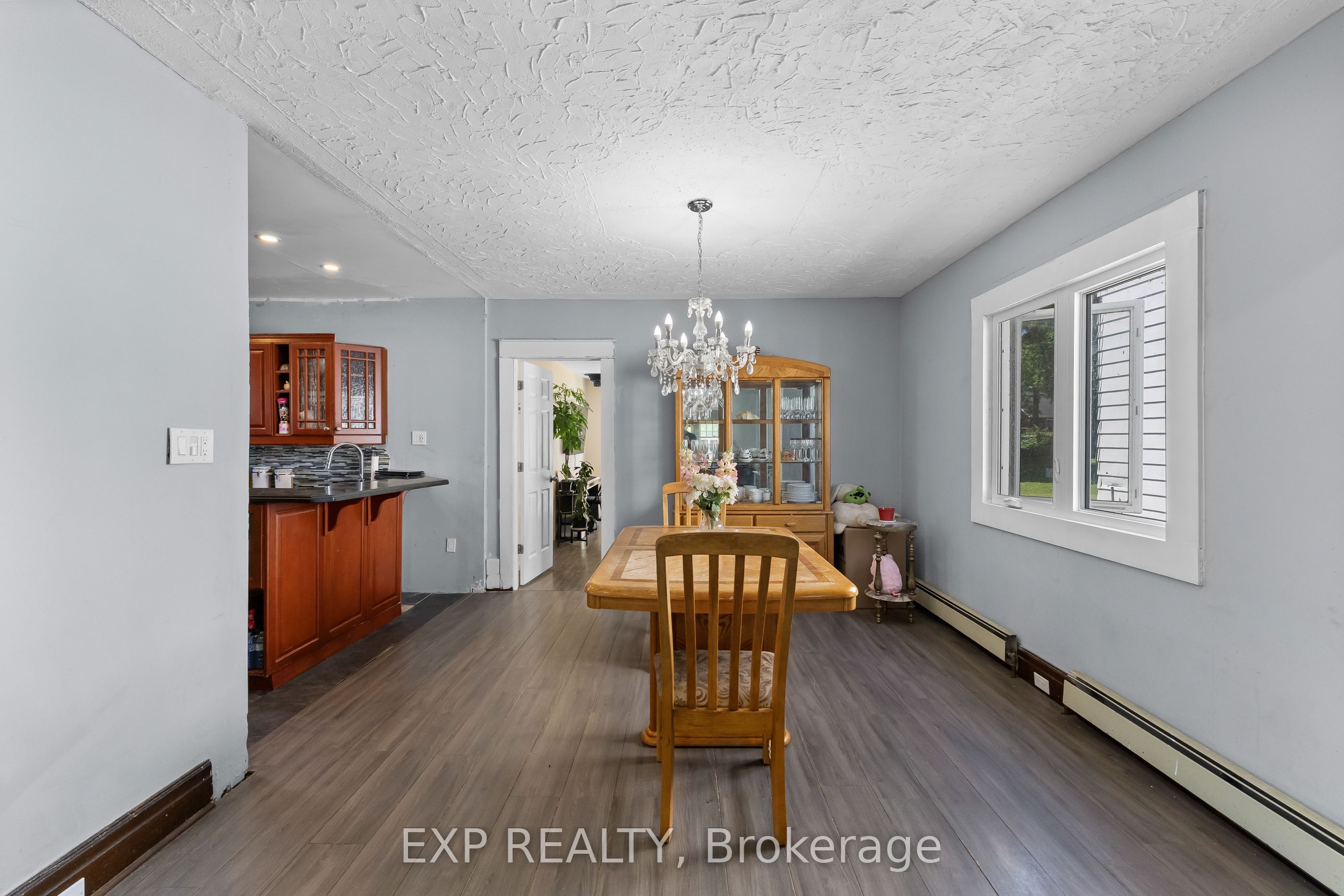 221 Bowen Road Property Photo 9
