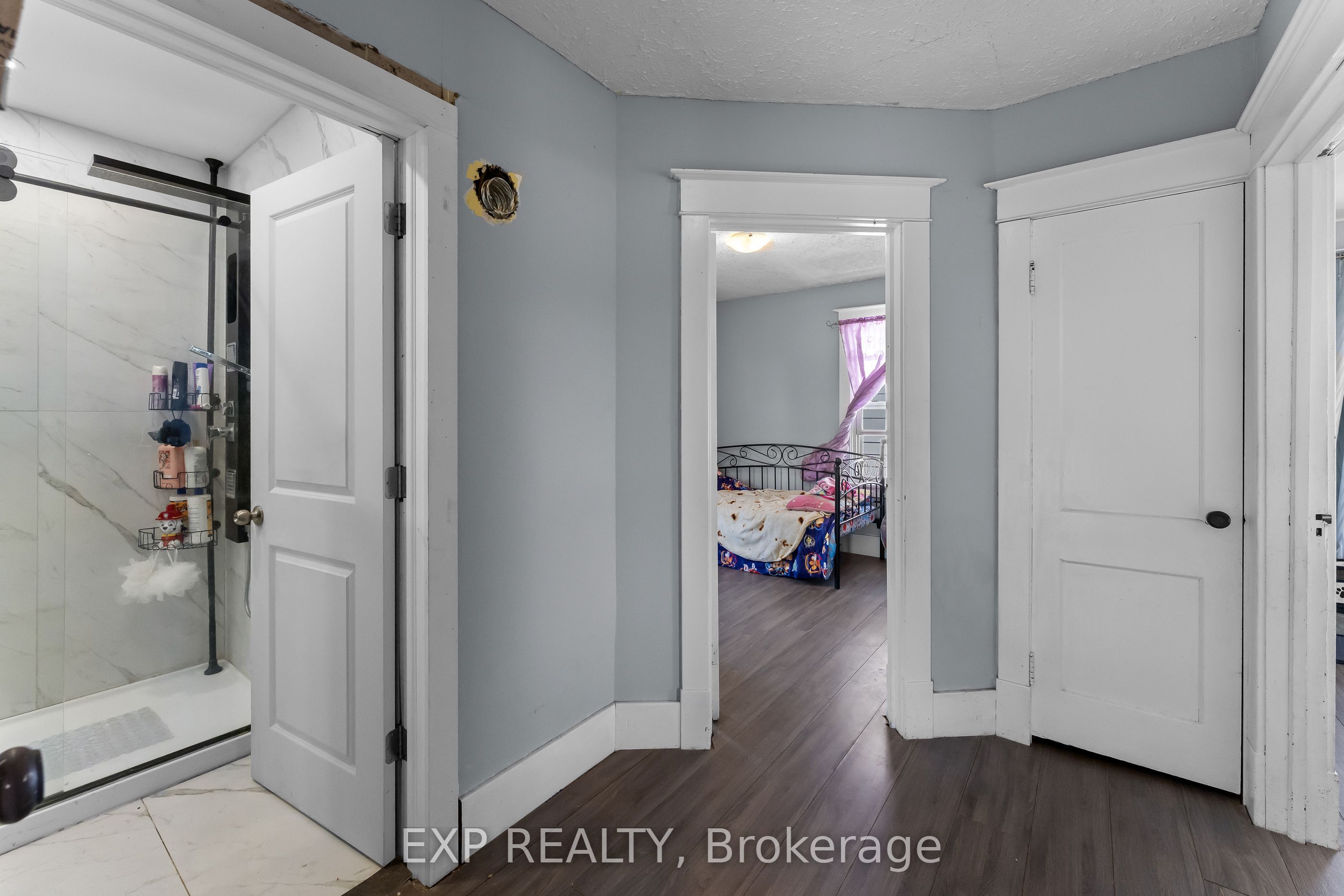 221 Bowen Road Property Photo 15