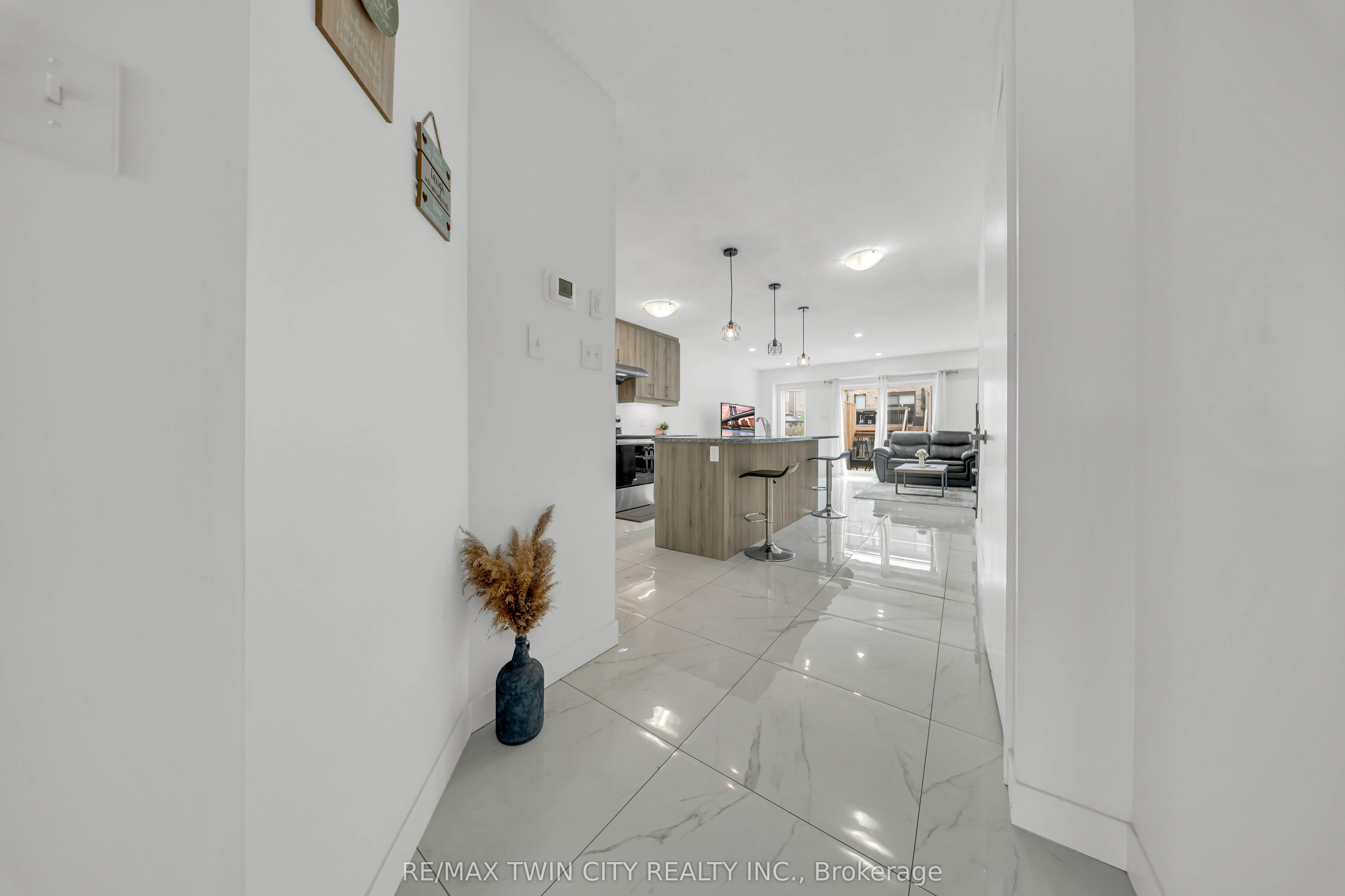 13 Pony Way Property Photo 7