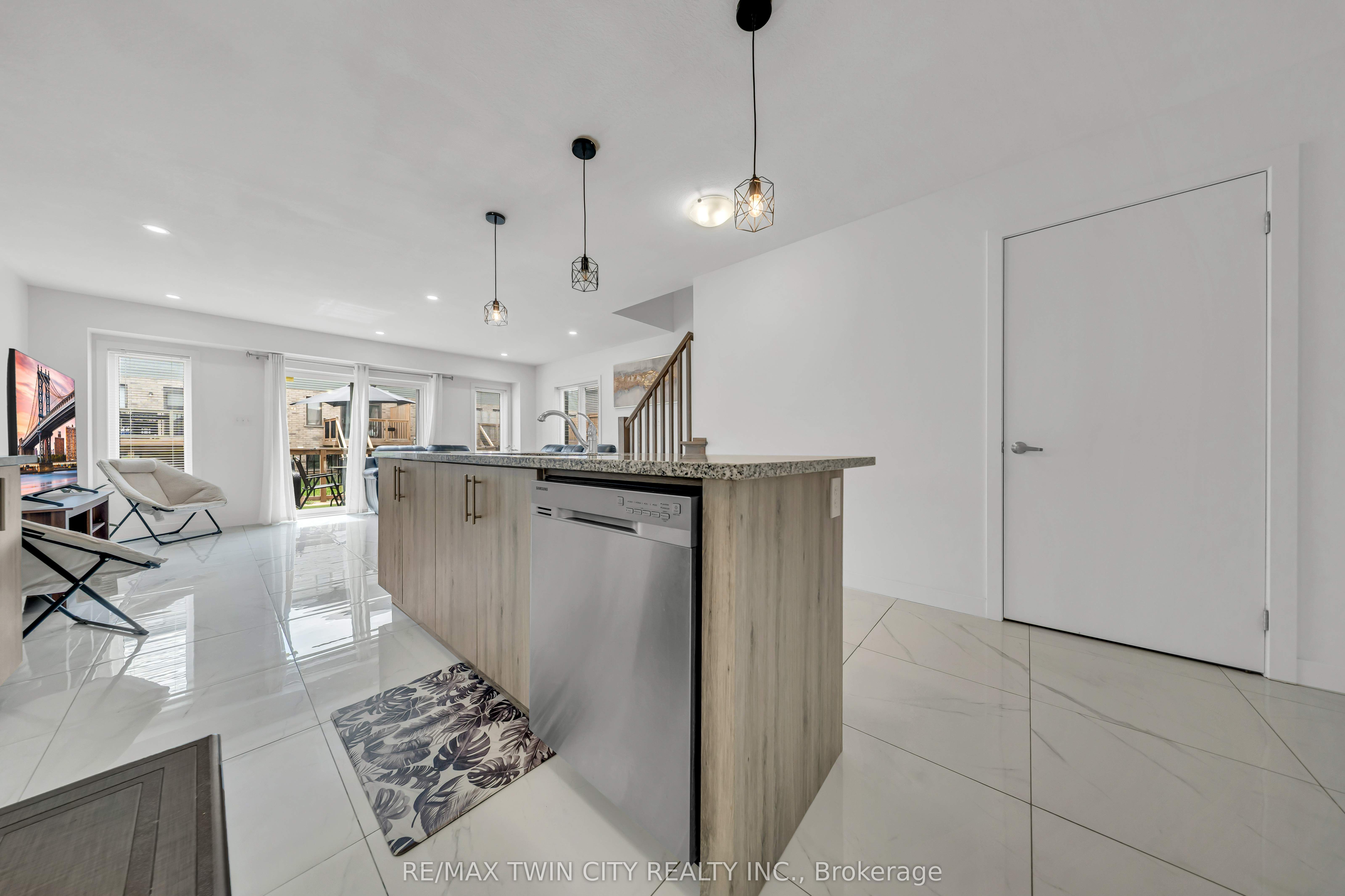 13 Pony Way Property Photo 16