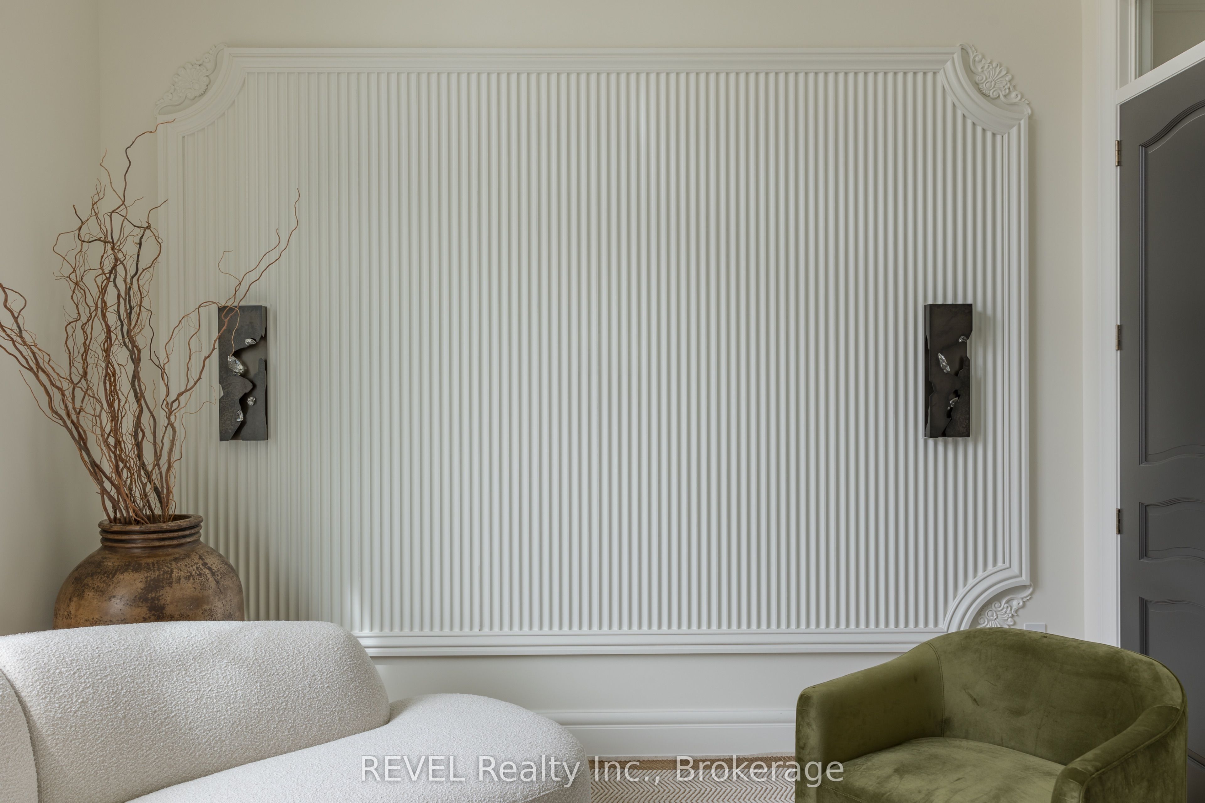 28 Cottage Street Property Photo 6