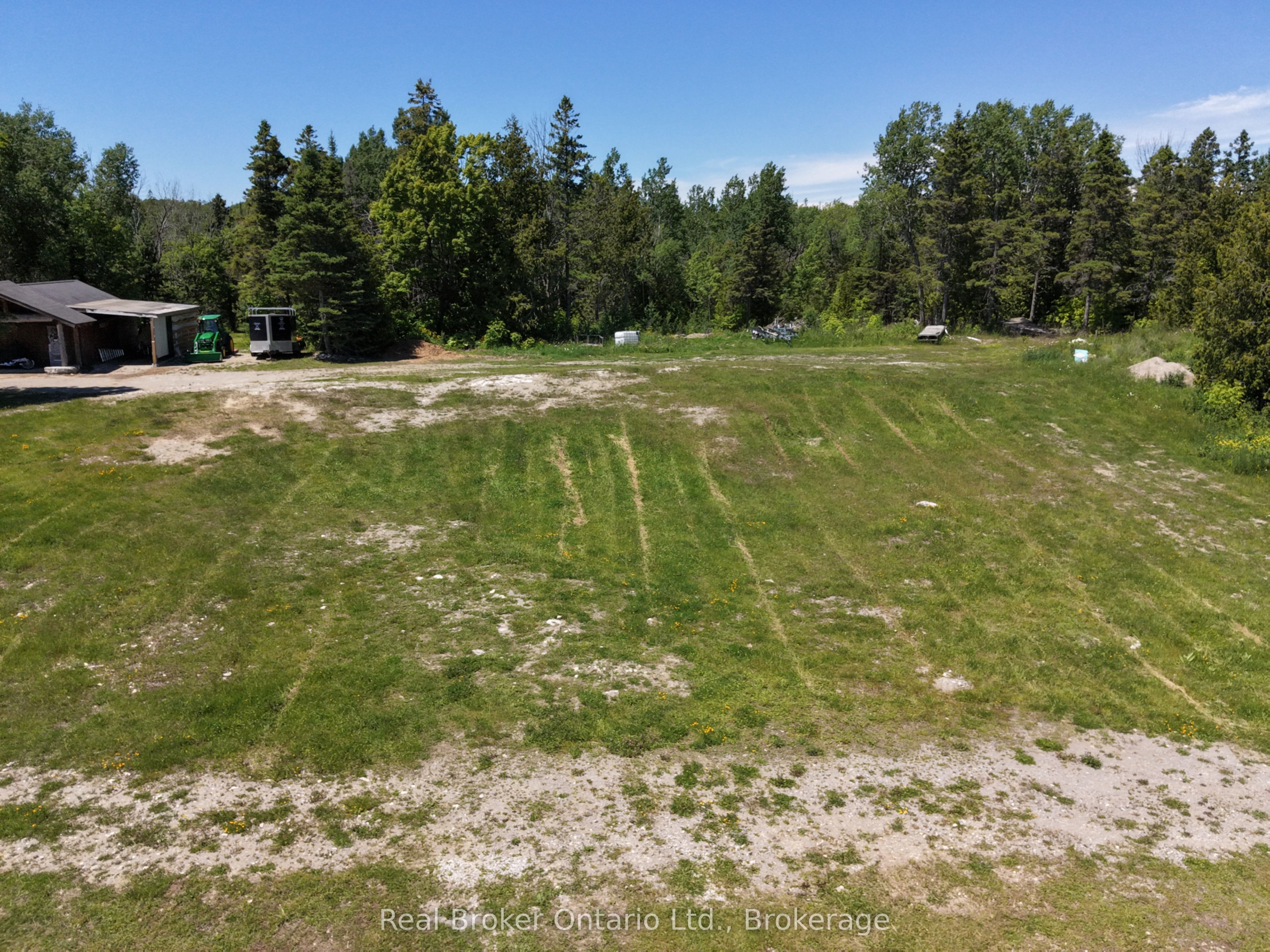 108 Tamarac Road Property Photo 10