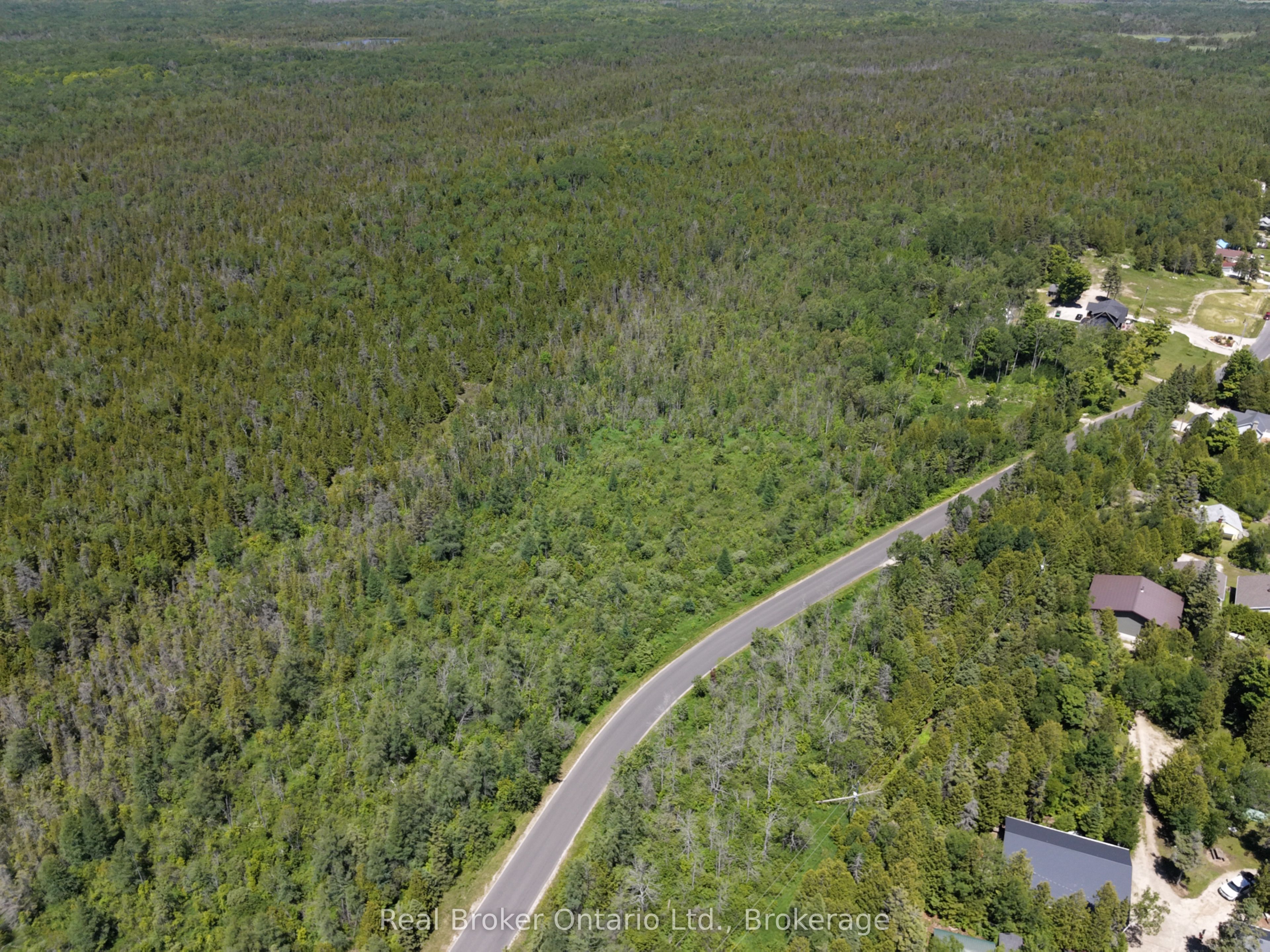 122 Tamarac Road Property Photo 6
