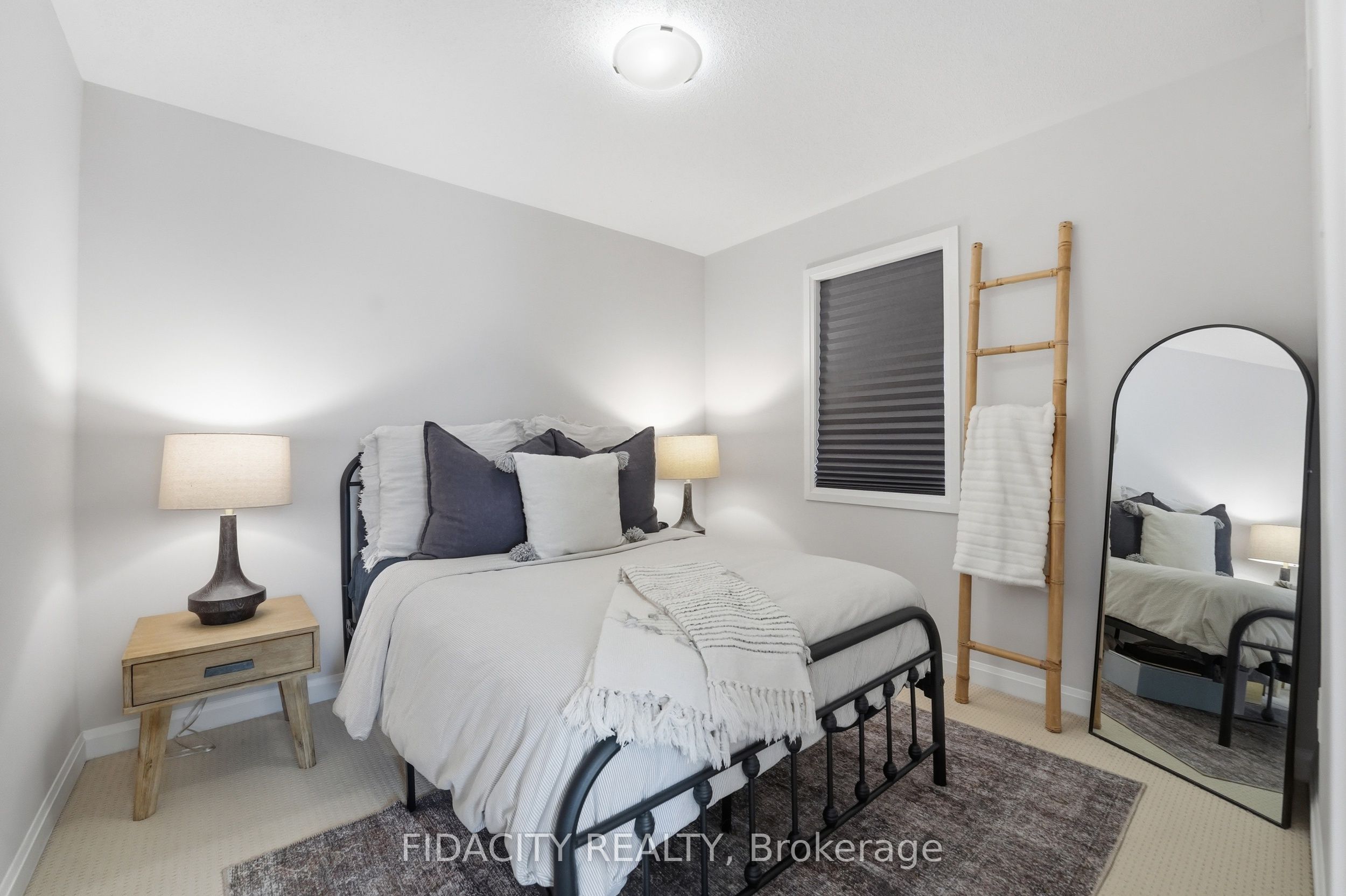 6333 Perth Street Property Photo 26