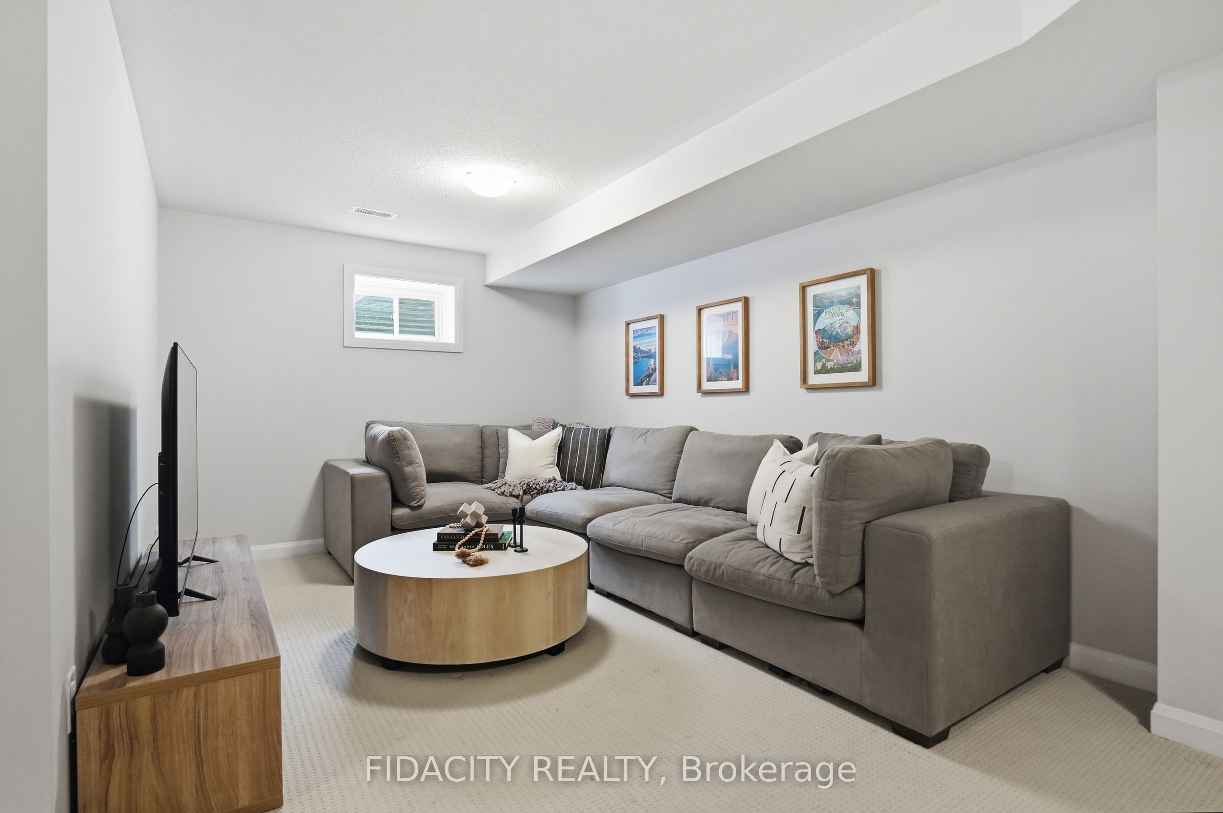 6333 Perth Street Property Photo 31