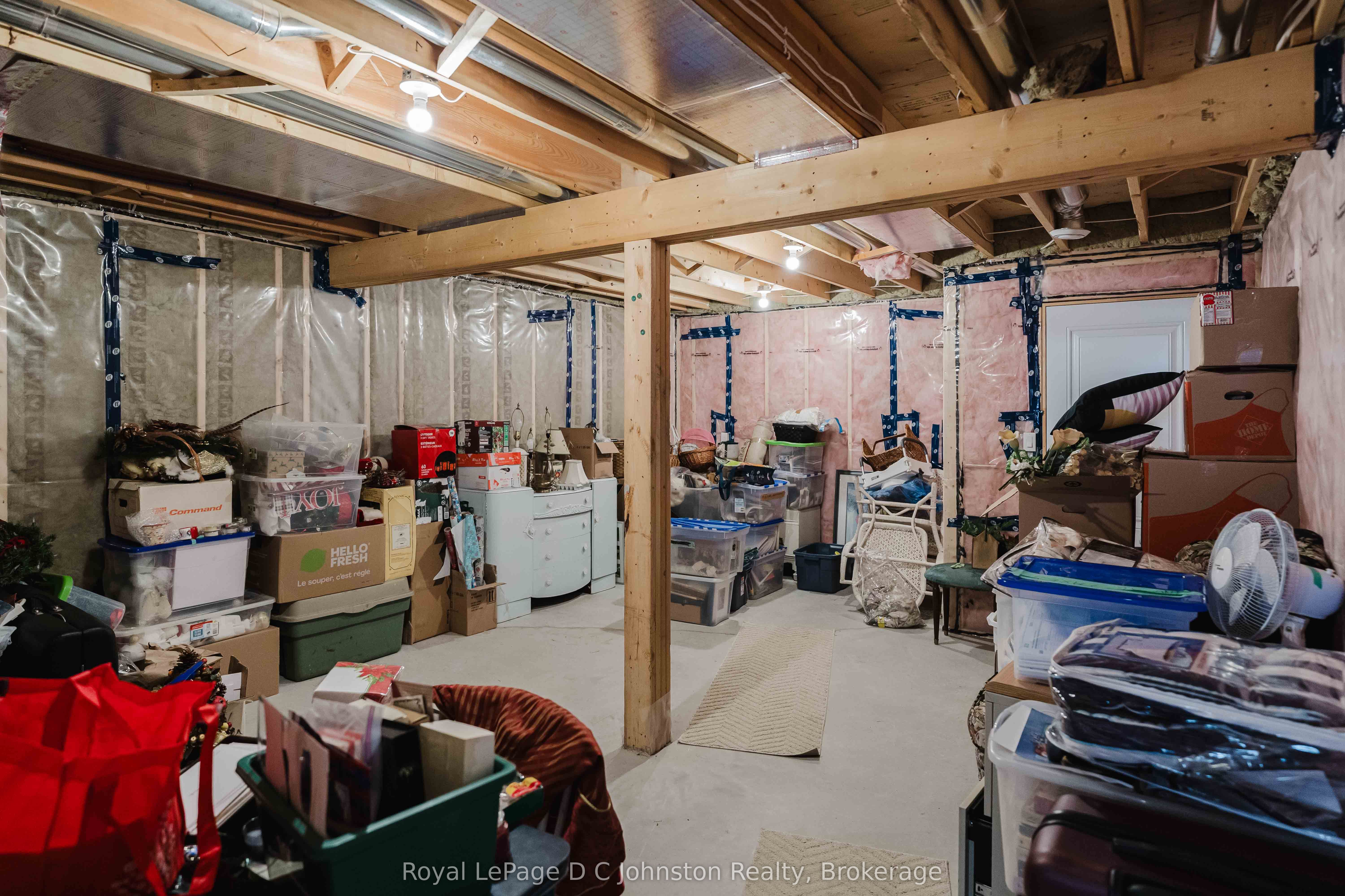 560 Devonshire Road 16 Property Photo 43