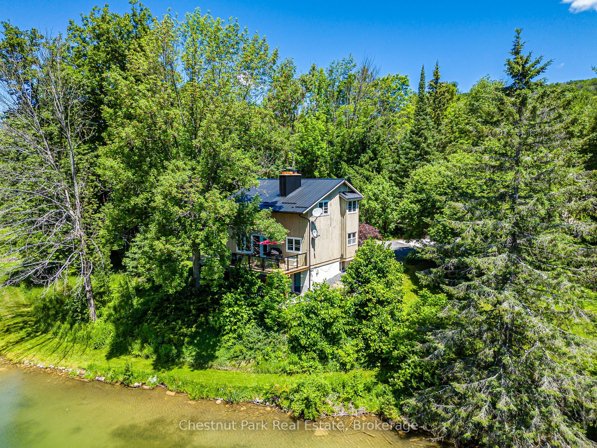 174386 Lower Valley Road Property Photo 8