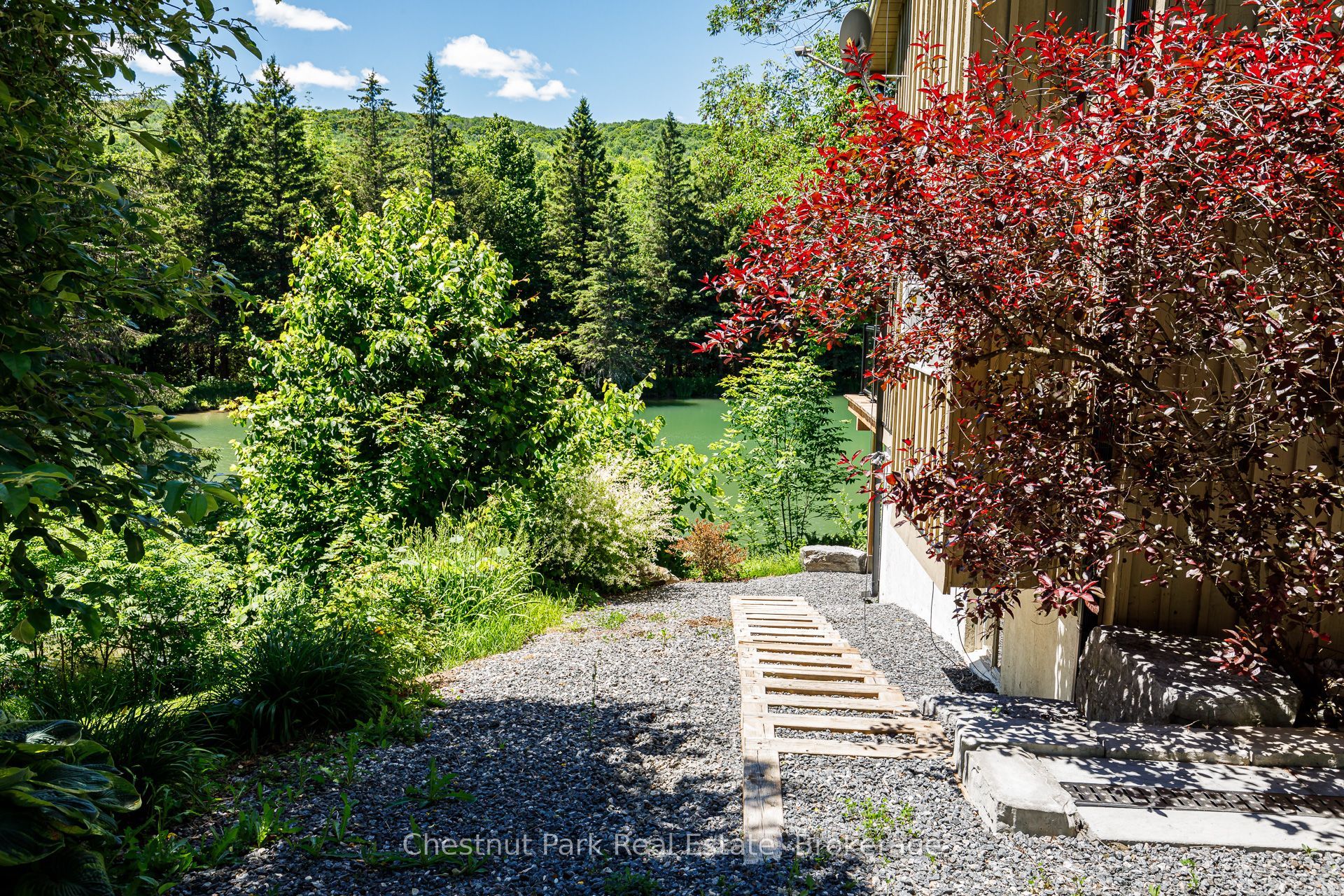 174386 Lower Valley Road Property Photo 13