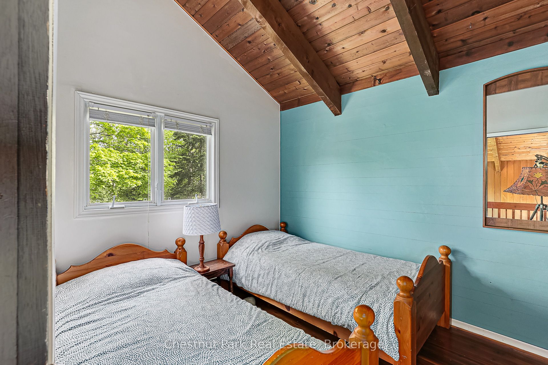 174386 Lower Valley Road Property Photo 37