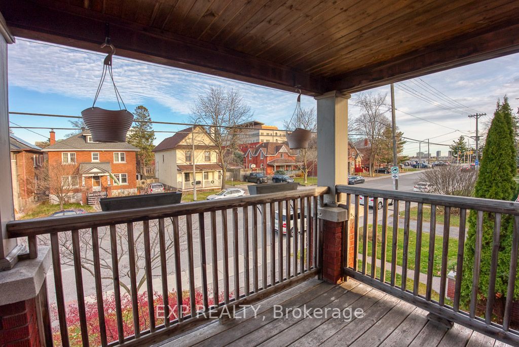 448 Holland Avenue Property Photo 11