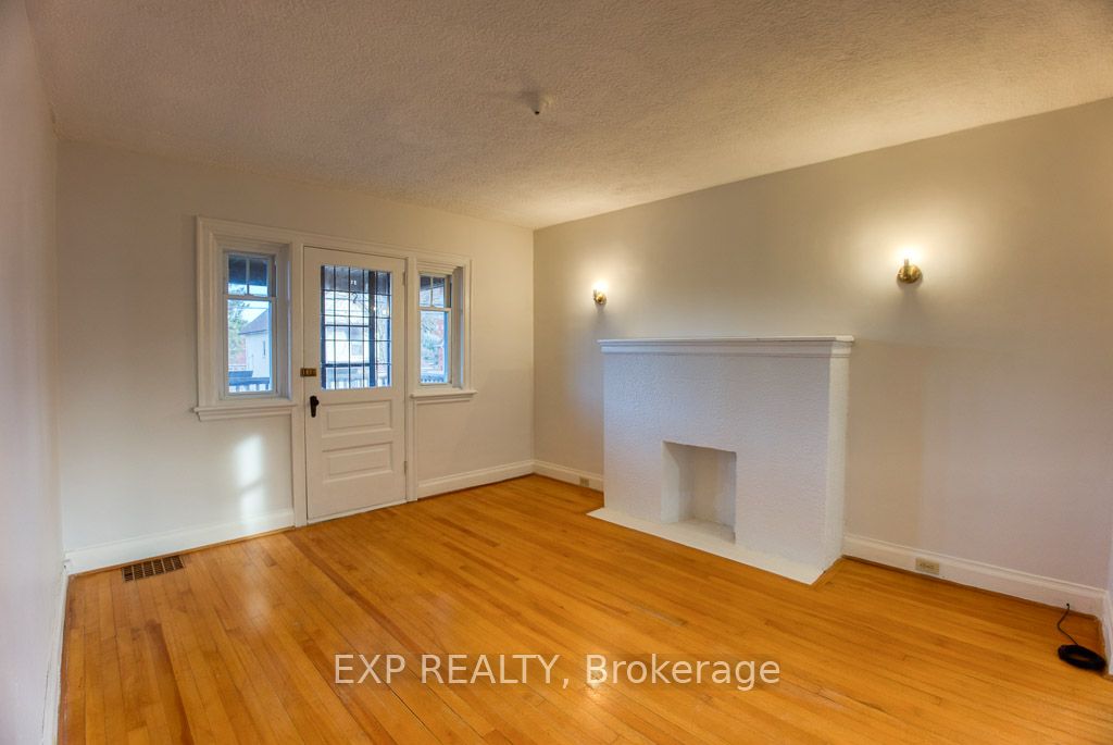 448 Holland Avenue Property Photo 17
