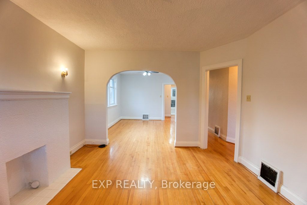 448 Holland Avenue Property Photo 19