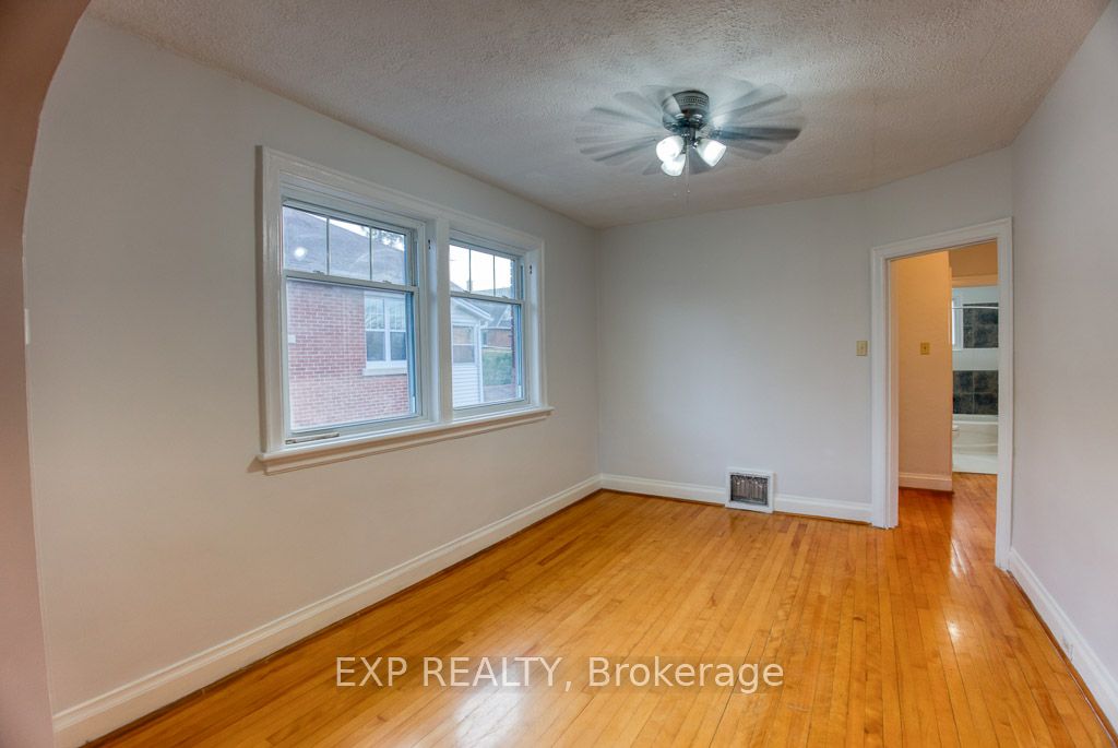 448 Holland Avenue Property Photo 20
