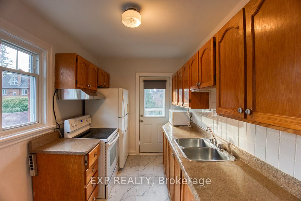448 Holland Avenue Property Photo 34