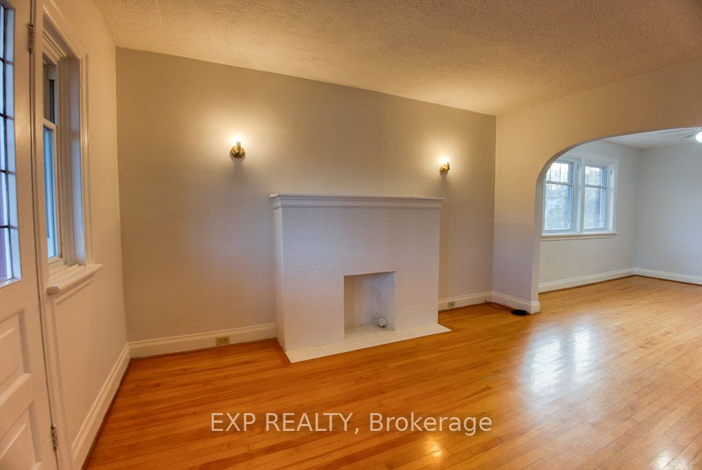 448 Holland Avenue Property Photo 43