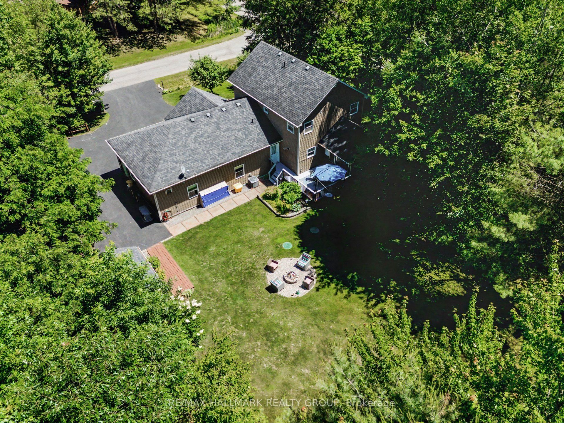184 Charmont Way Property Photo 3