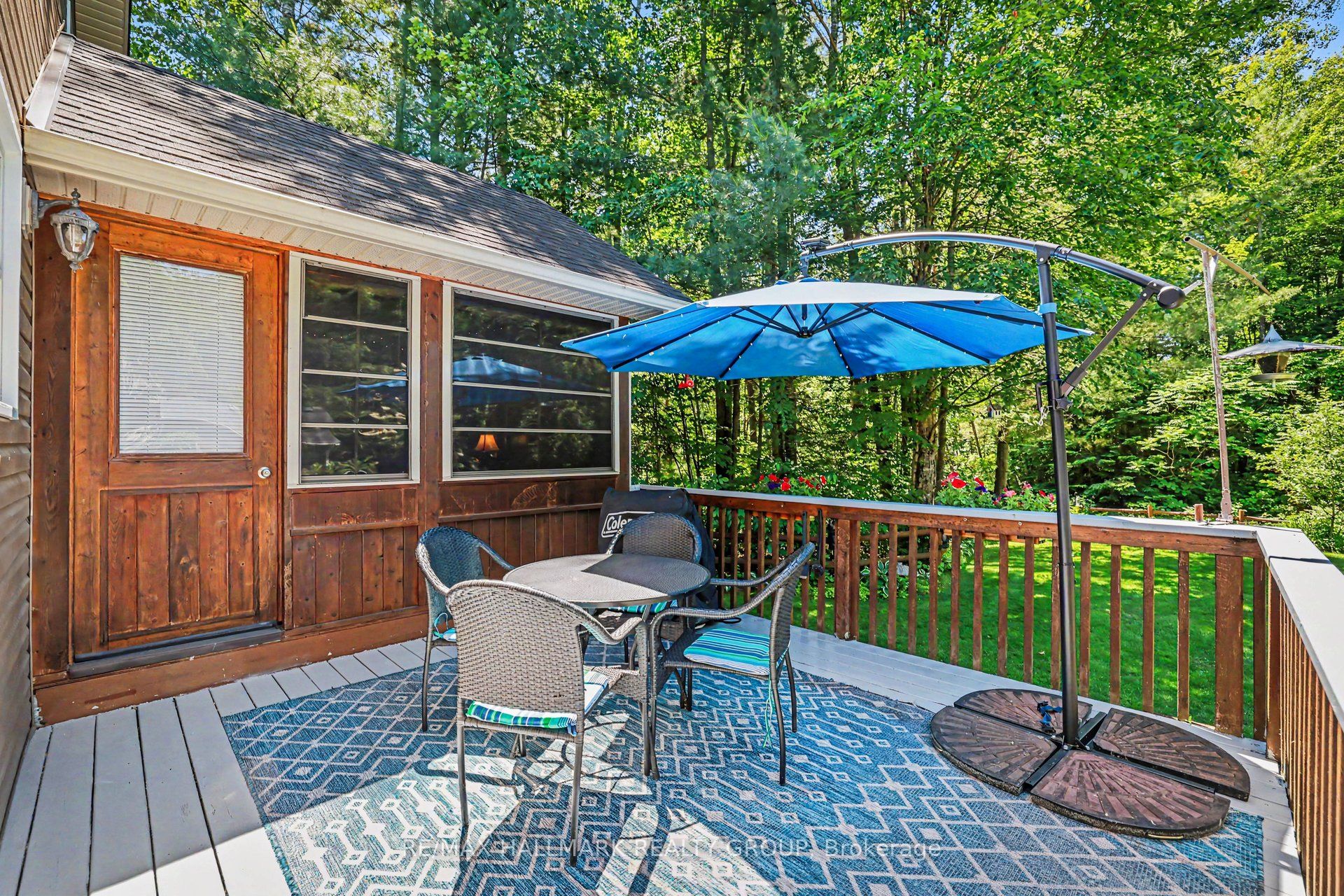 184 Charmont Way Property Photo 6