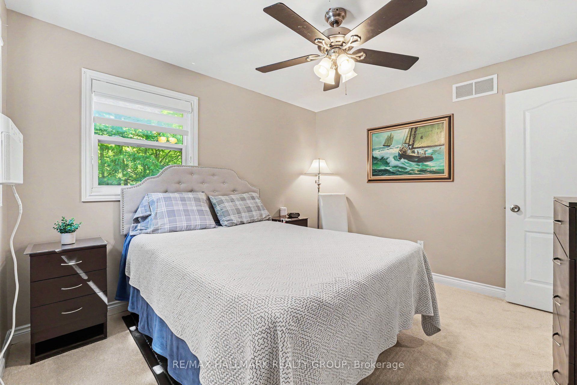 184 Charmont Way Property Photo 29