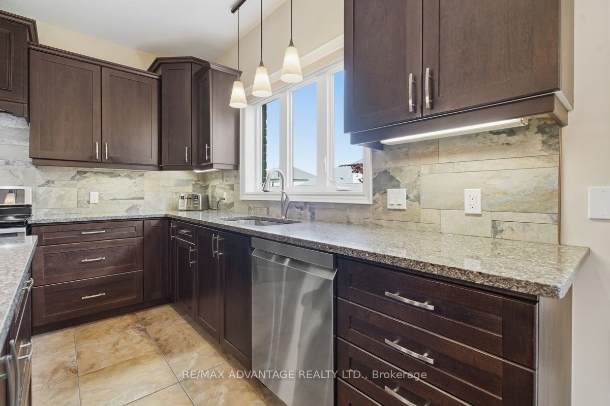 764 Eclipse Walk Property Photo 11