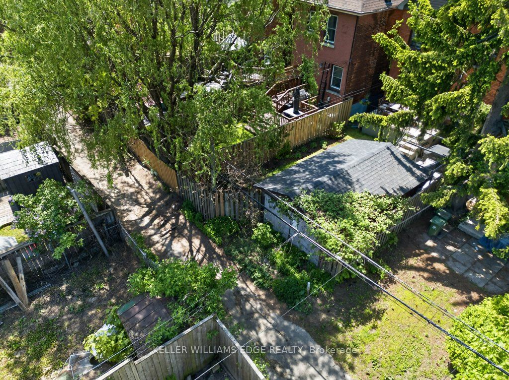 225 Prospect Street S Property Photo 33