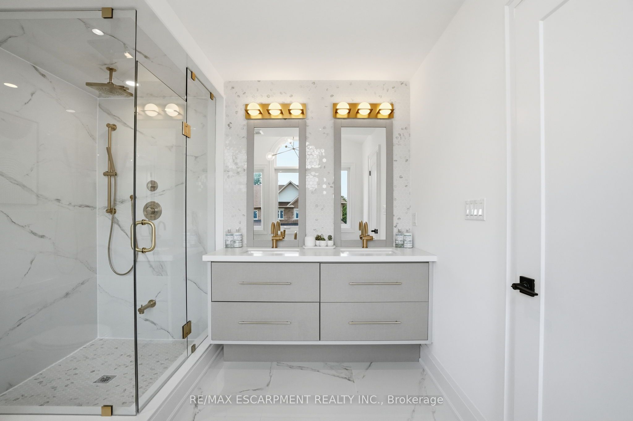 25 Rainey Drive Property Photo 15