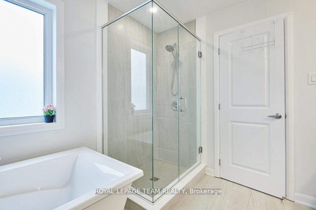 784 Cappamore Drive Property Photo 23
