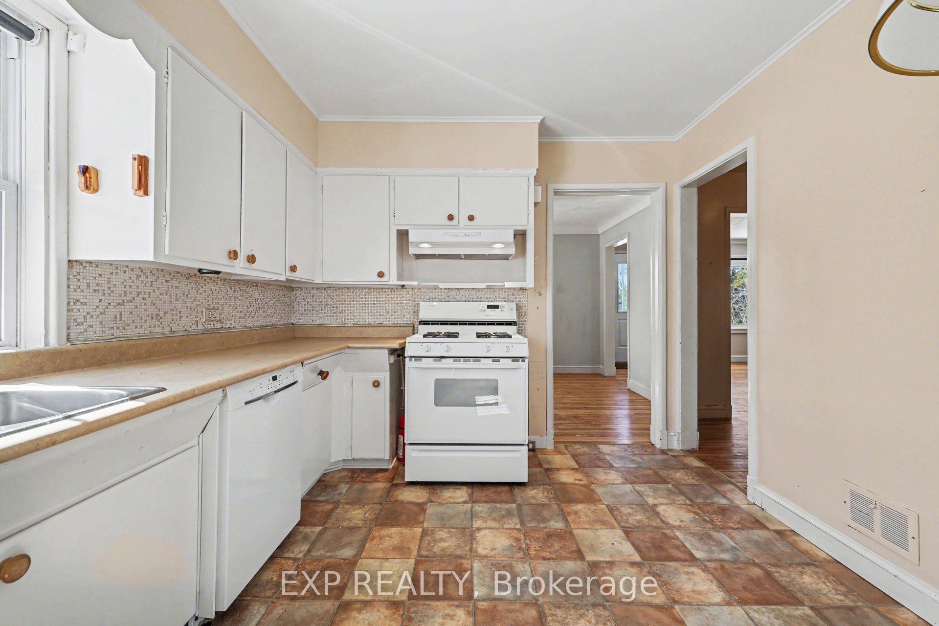 2511 Junction Avenue Property Photo 8