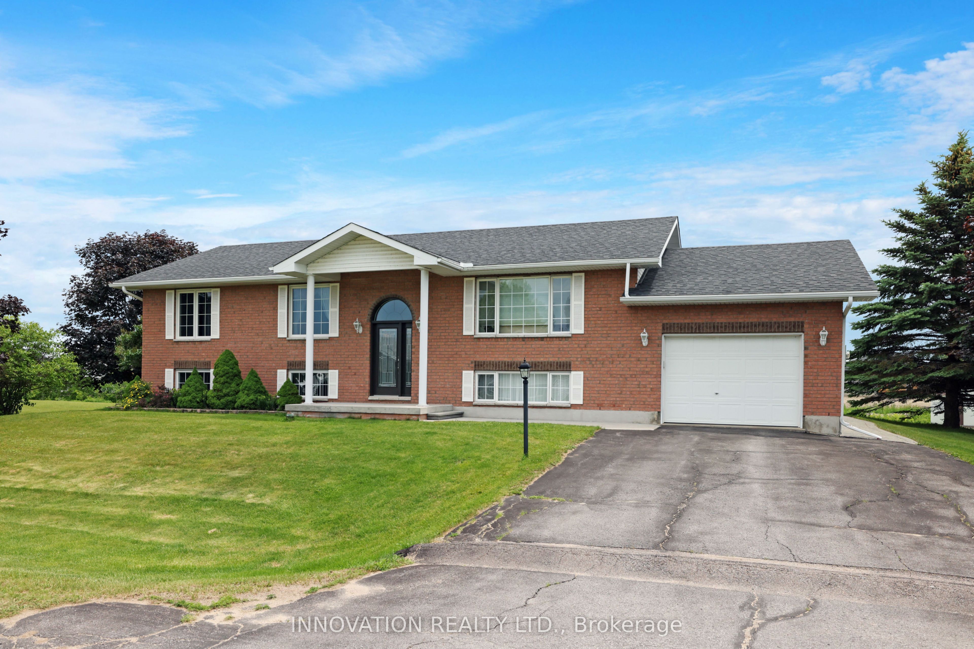 14 Riley Crescent Property Photo 1