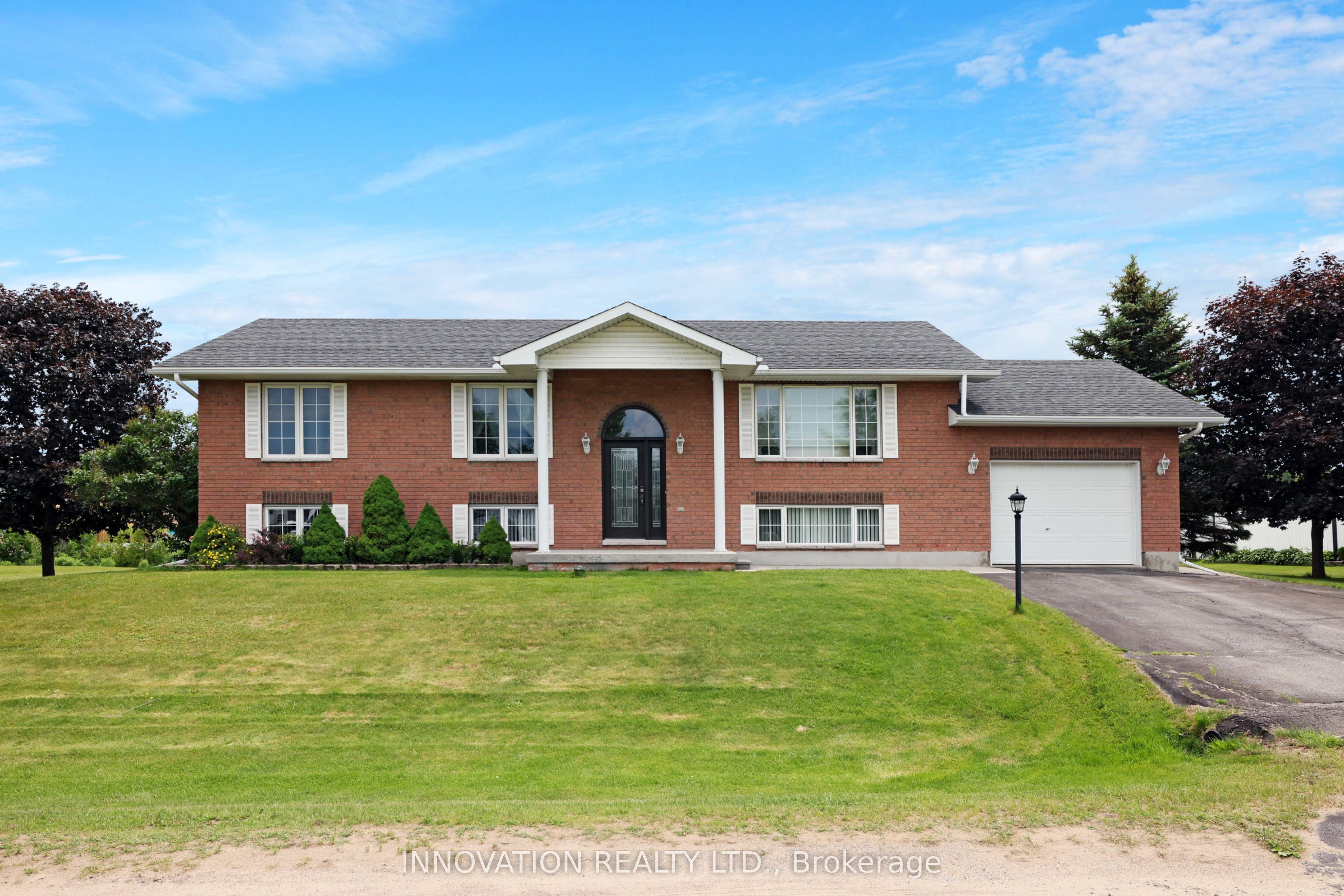 14 Riley Crescent Property Photo 2