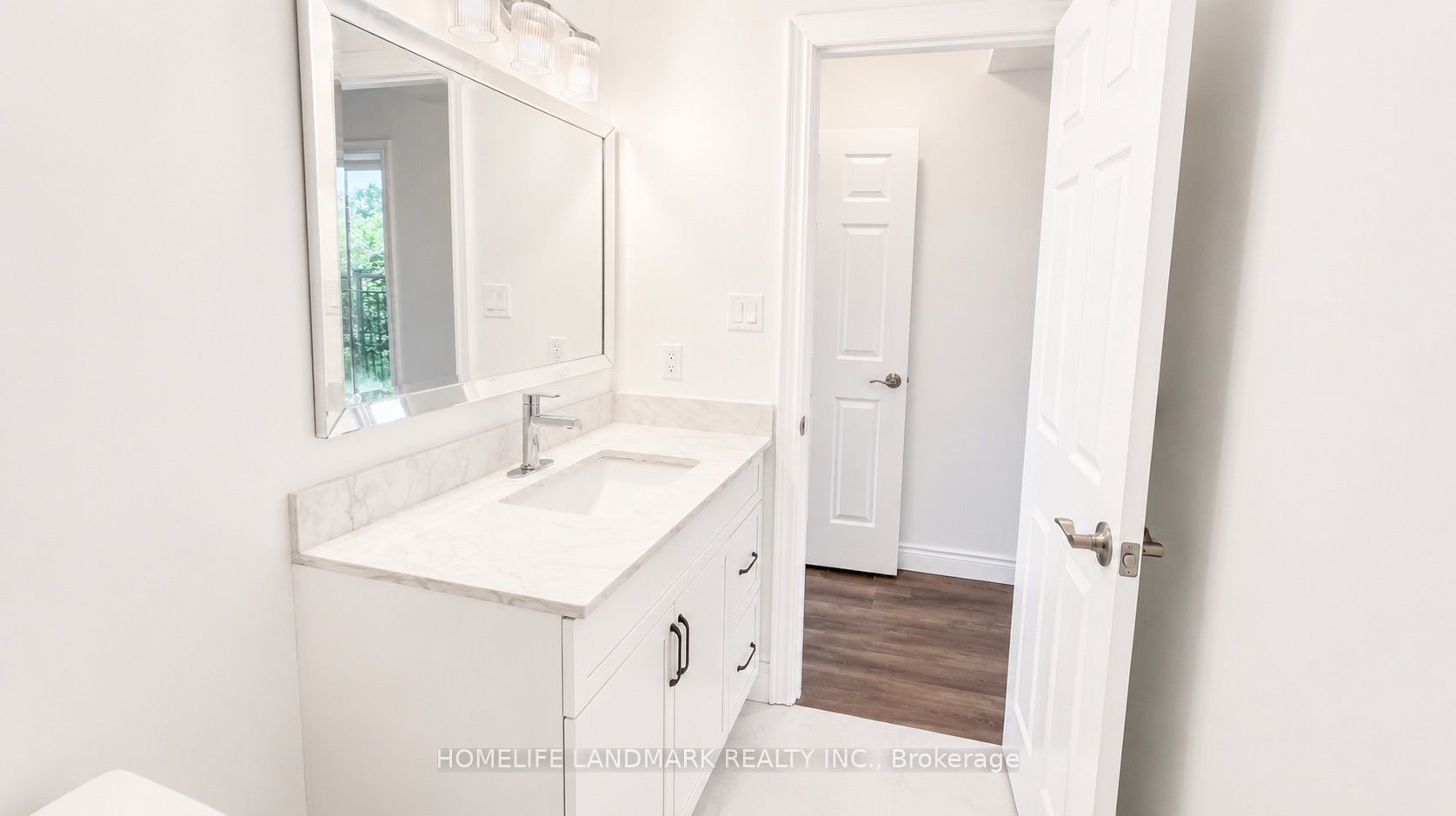 283 Macalister Boulevard Property Photo 37