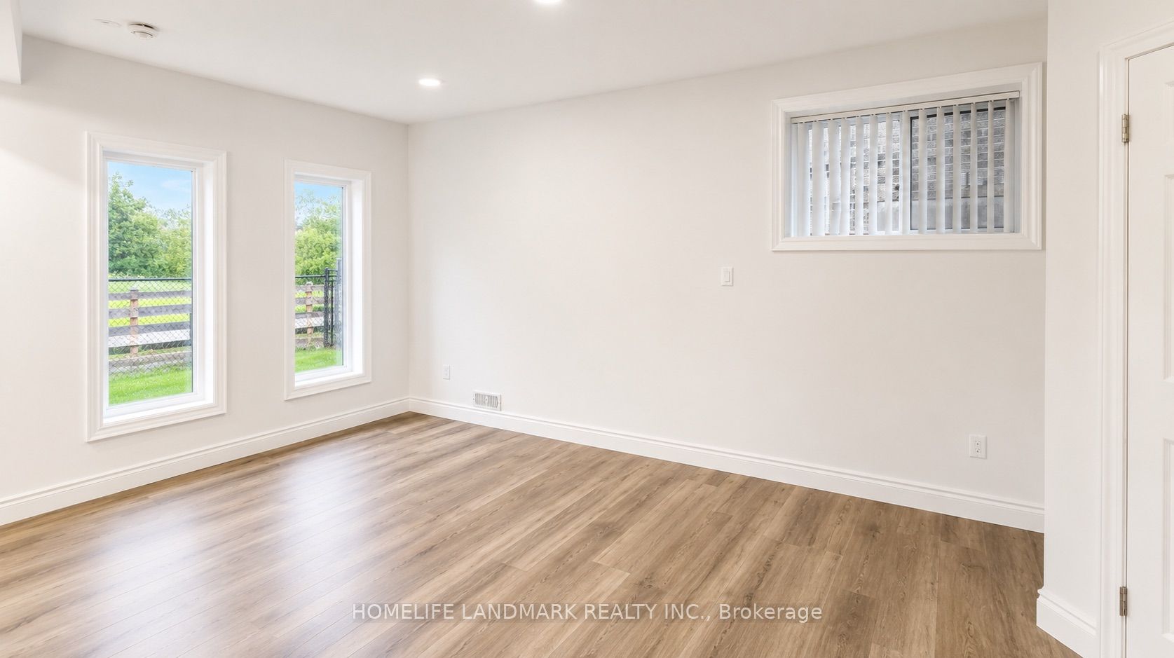 283 Macalister Boulevard Property Photo 39