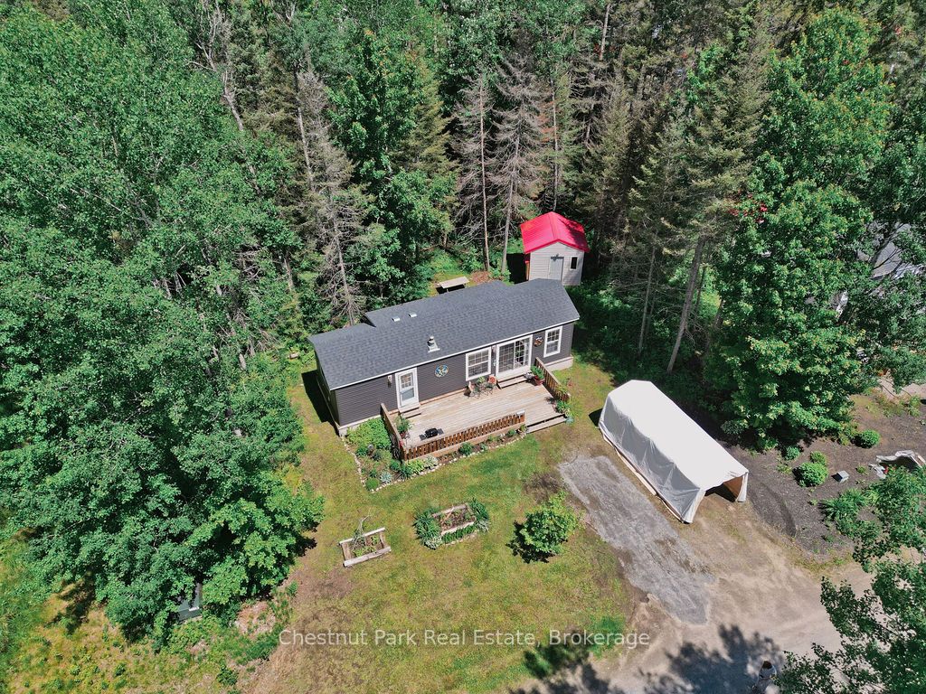 98 North Shore Road Unit 1 Property Photo 35
