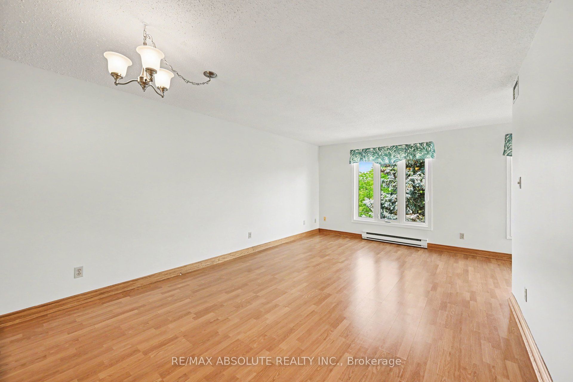 61 Jack Crescent 303 Property Photo 4