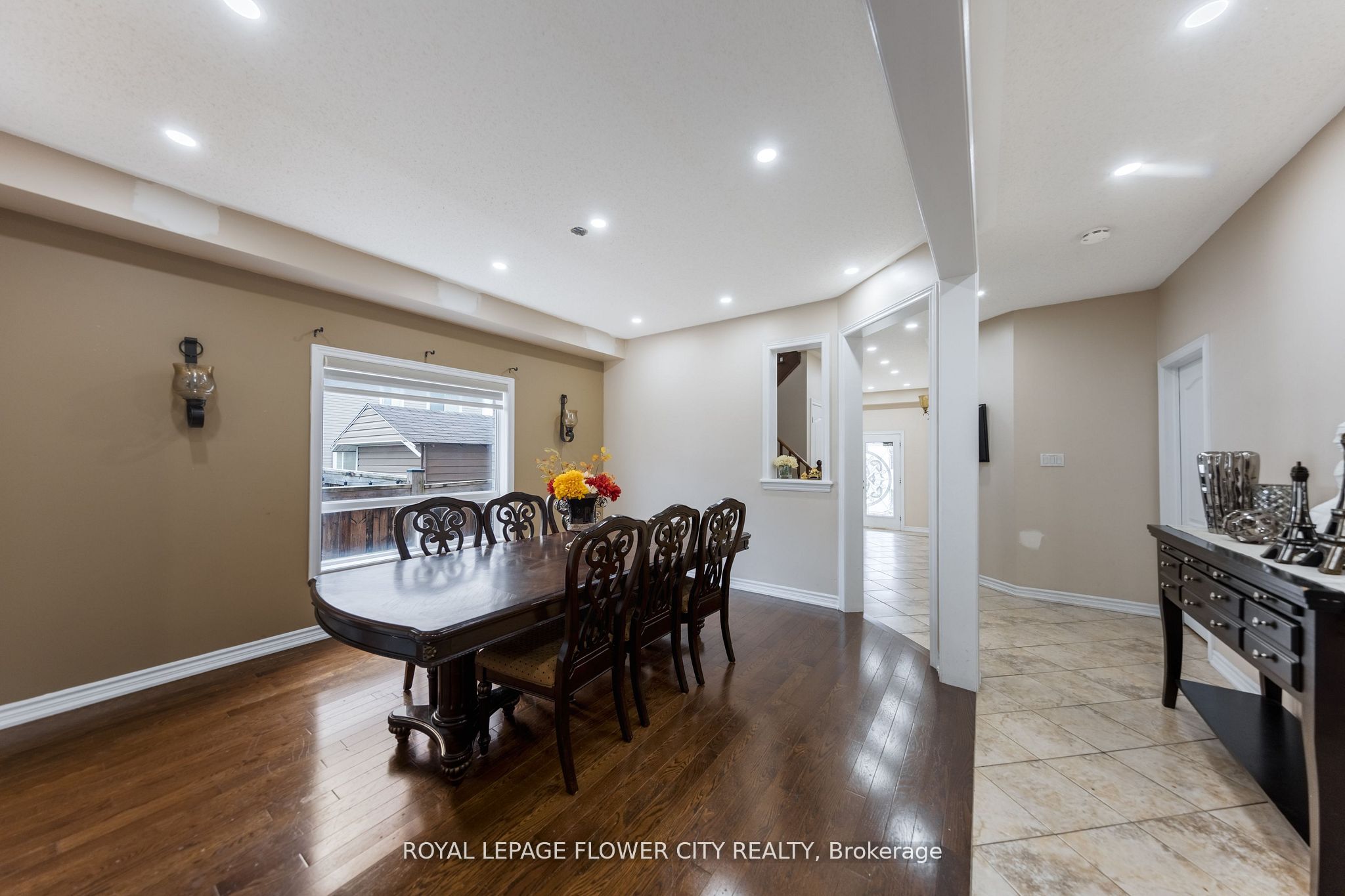 889 O' Reilly Crescent Property Photo 19