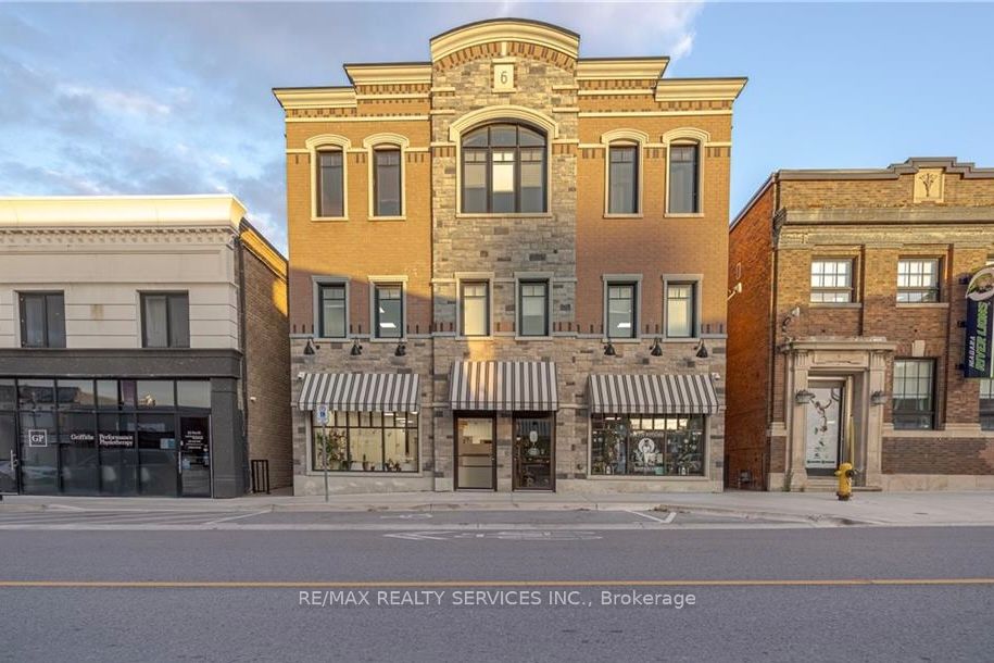 6 Front Street N 3 Property Photo 1