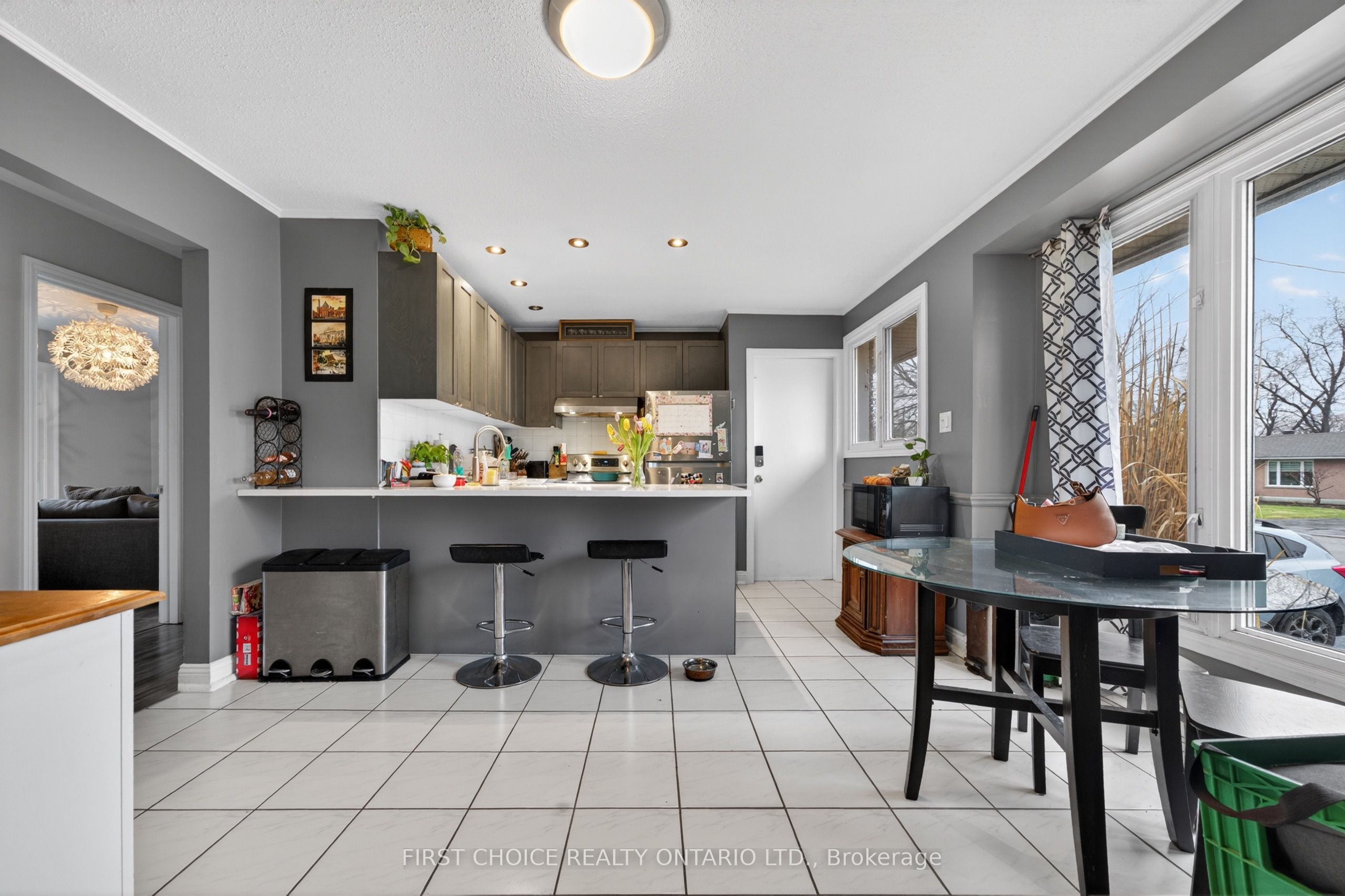 1307 Aurele Street Property Photo 6