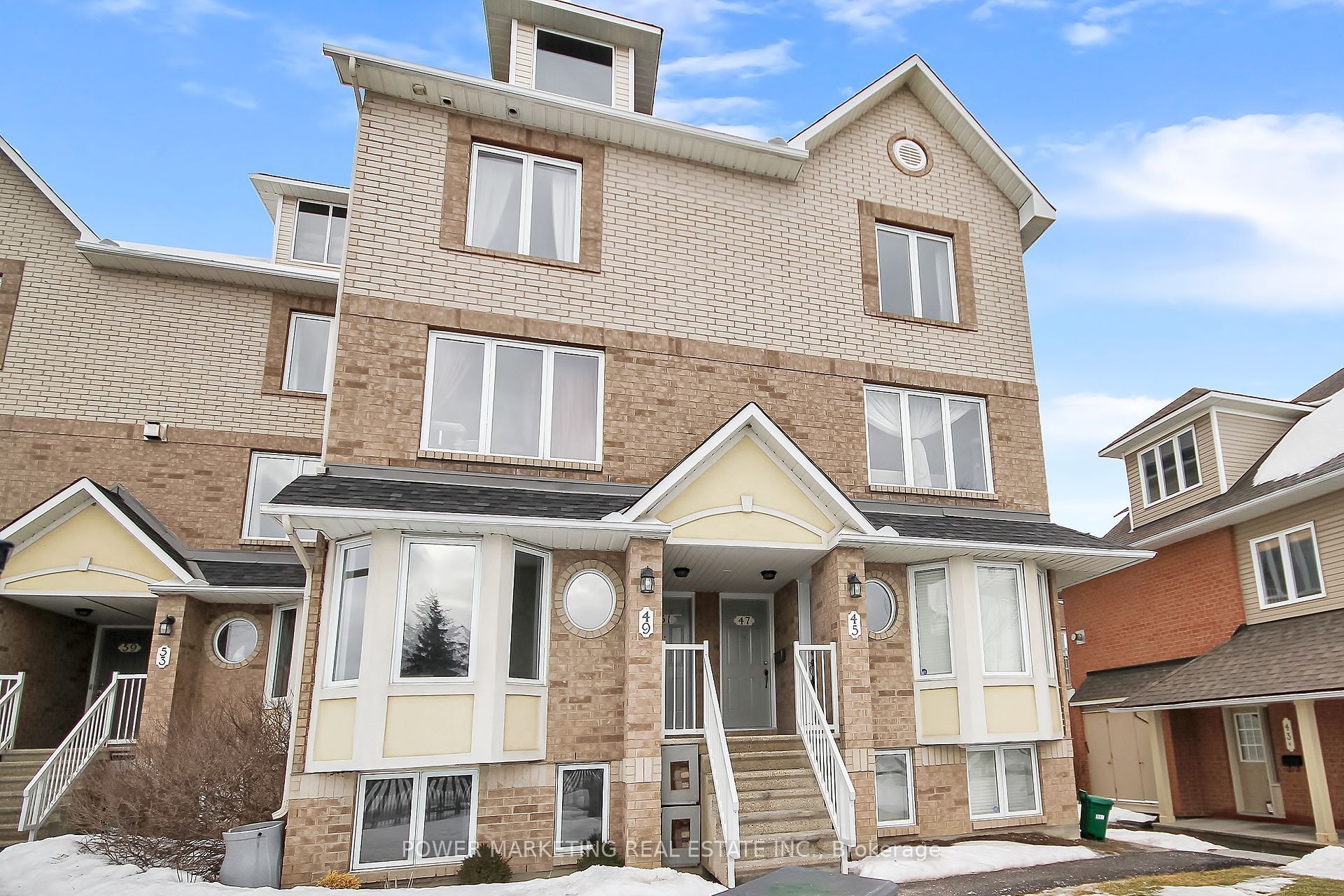 45 WATERBRIDGE Drive Property Photo 1