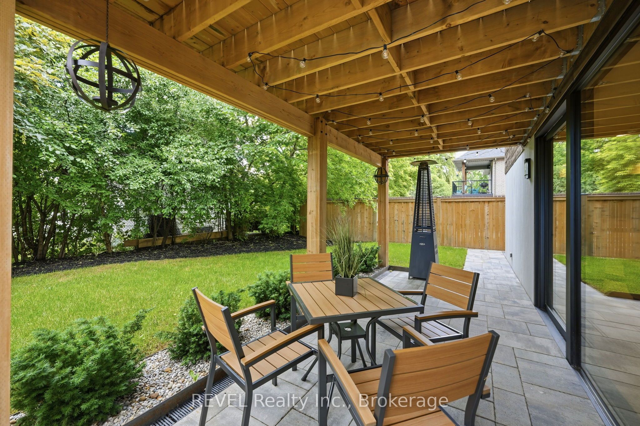 81 Mackenzie King Avenue Property Photo 45