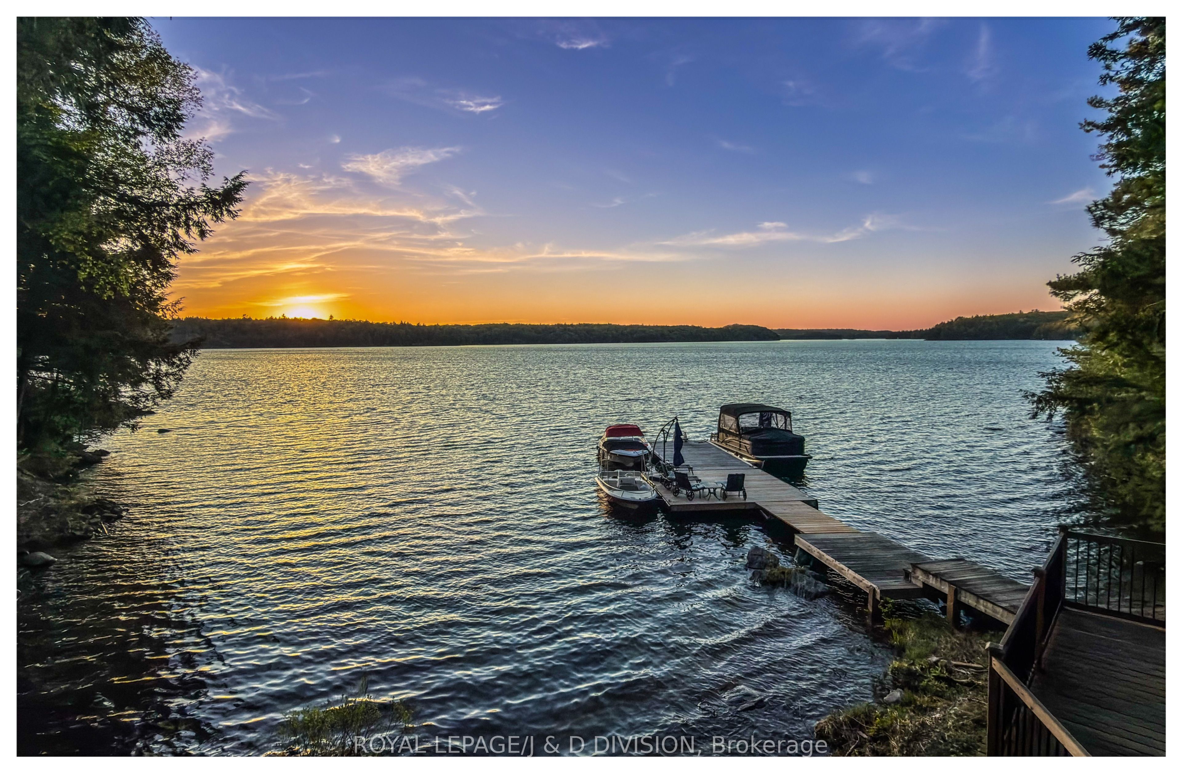200 Blackstone Lake Water Property Photo 4