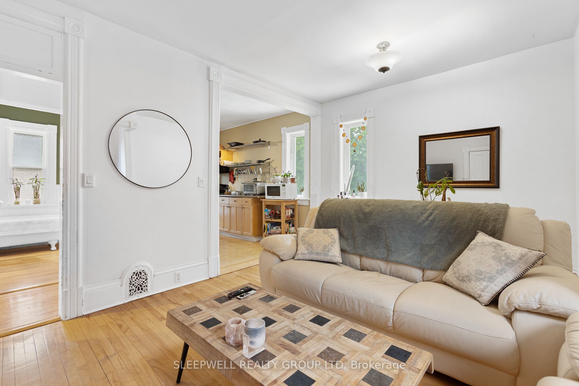 86 Fourth Avenue Property Photo 5