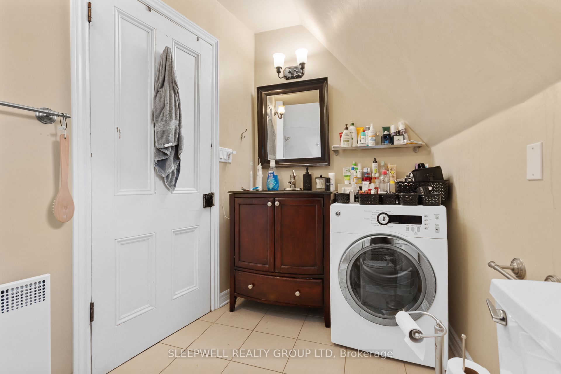 86 Fourth Avenue Property Photo 20