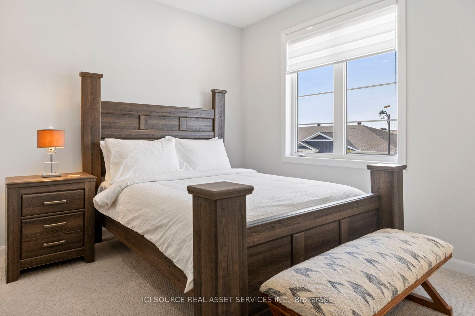 733 Coast Circle Property Photo 17