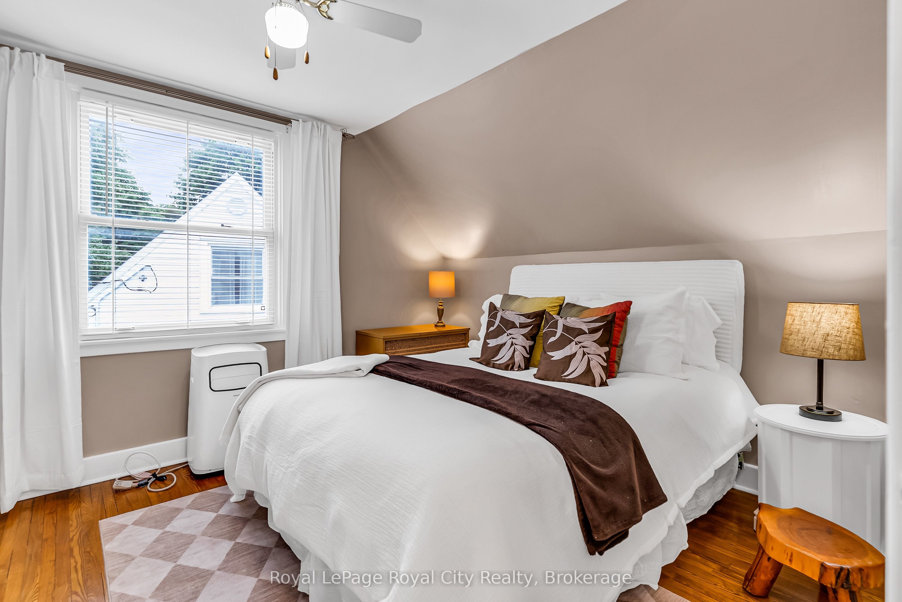 56 Winston Crescent Property Photo 16